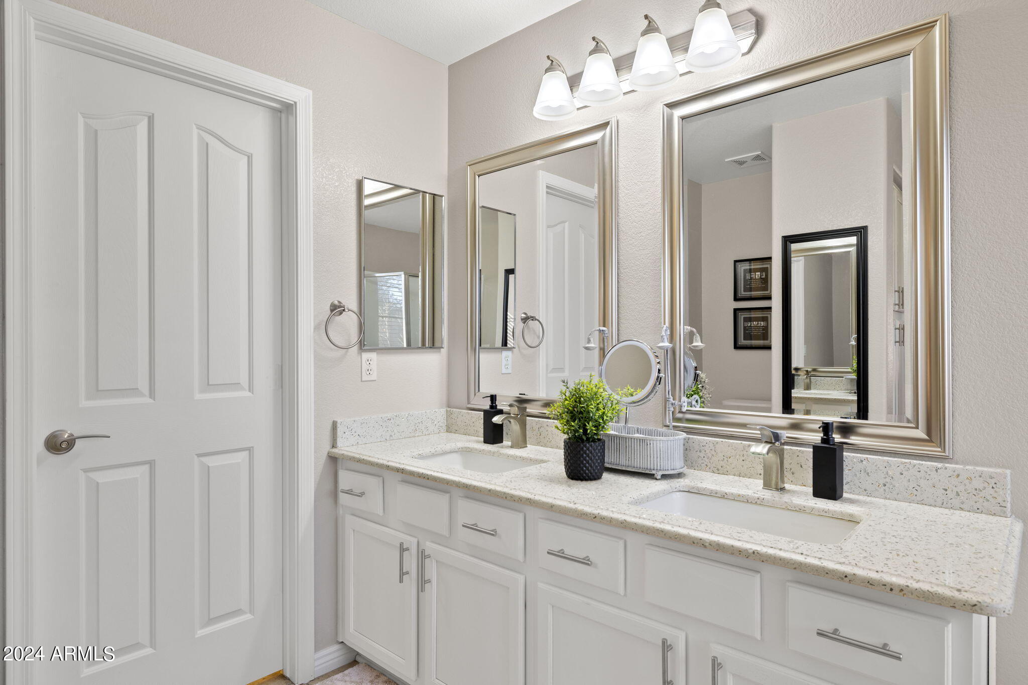 4111 S Dew Drop Court Property Photo 19