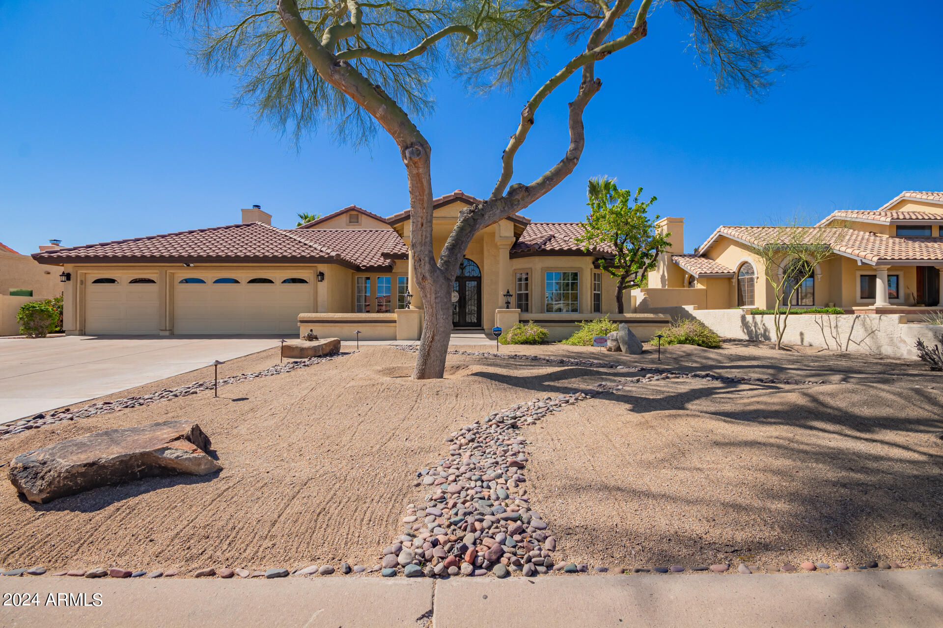 11626 S Appaloosa Drive Property Photo 1