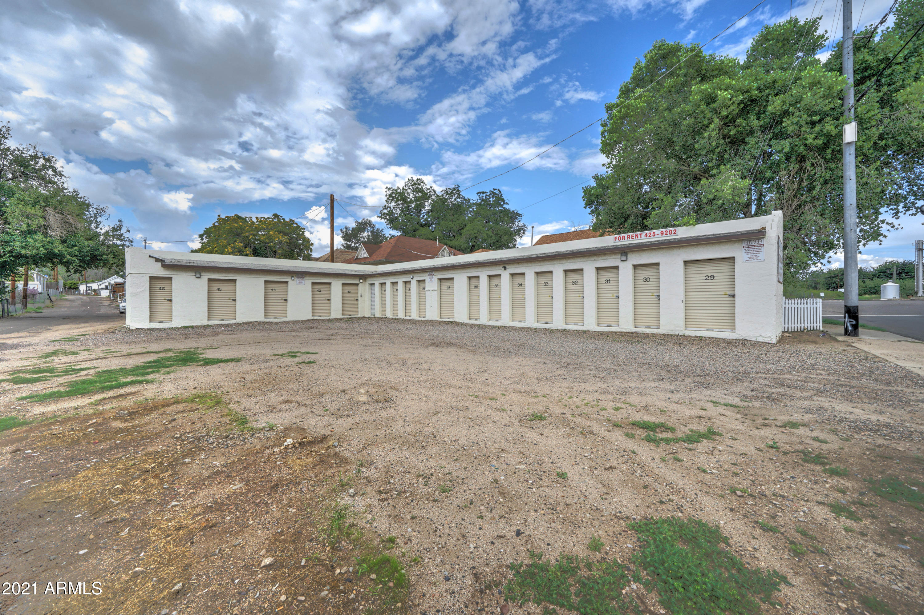743 S Broad Property Photo 1
