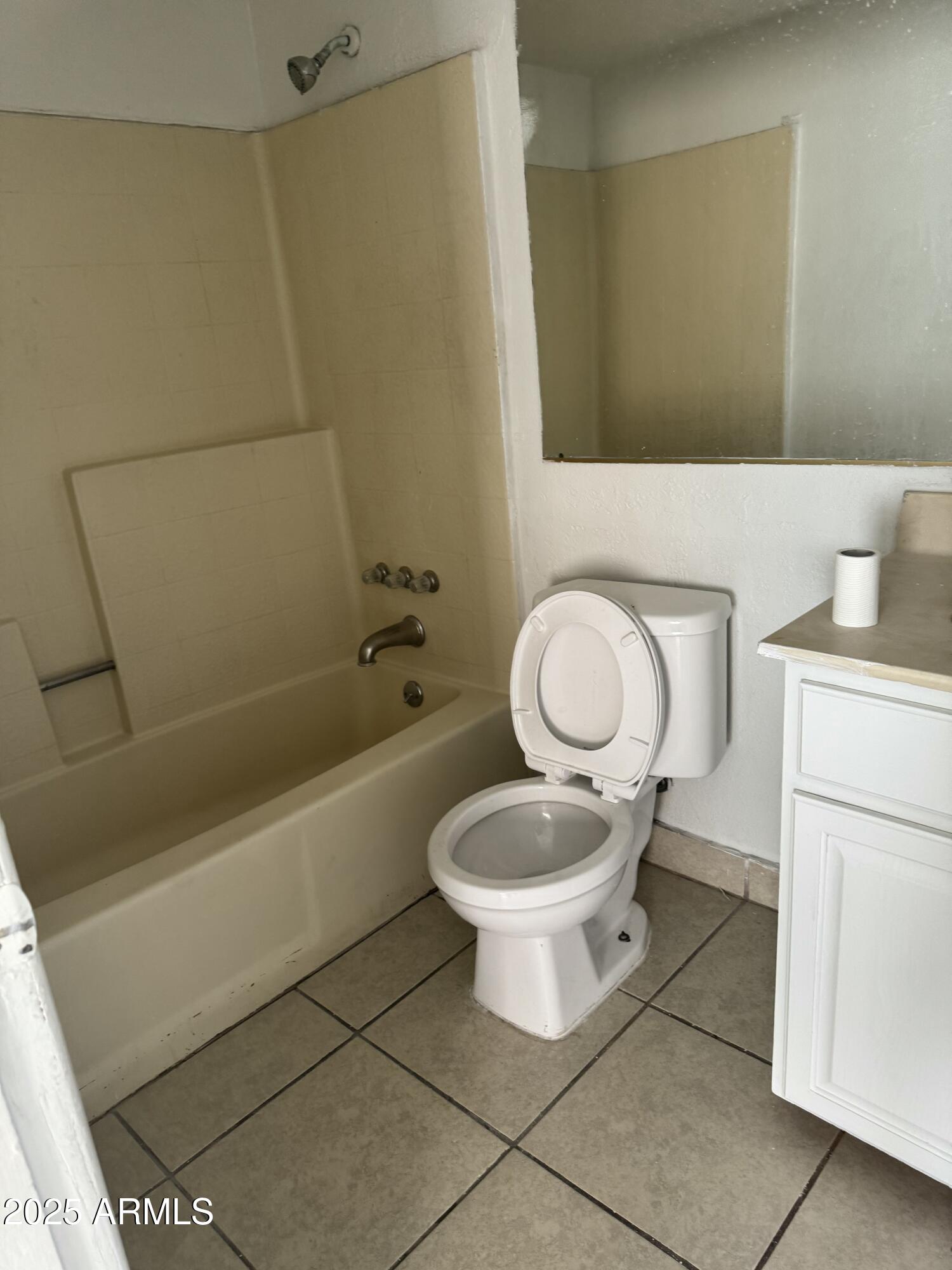 1002 N 27th Place Property Photo 54