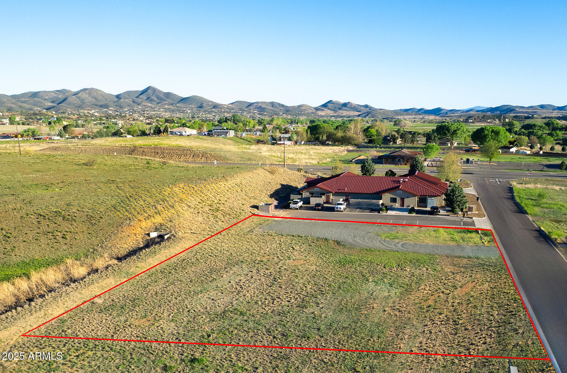 00 Henrickson Road Property Photo 1