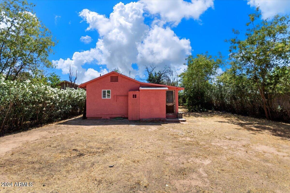 520 S Macdonald Property Photo 22