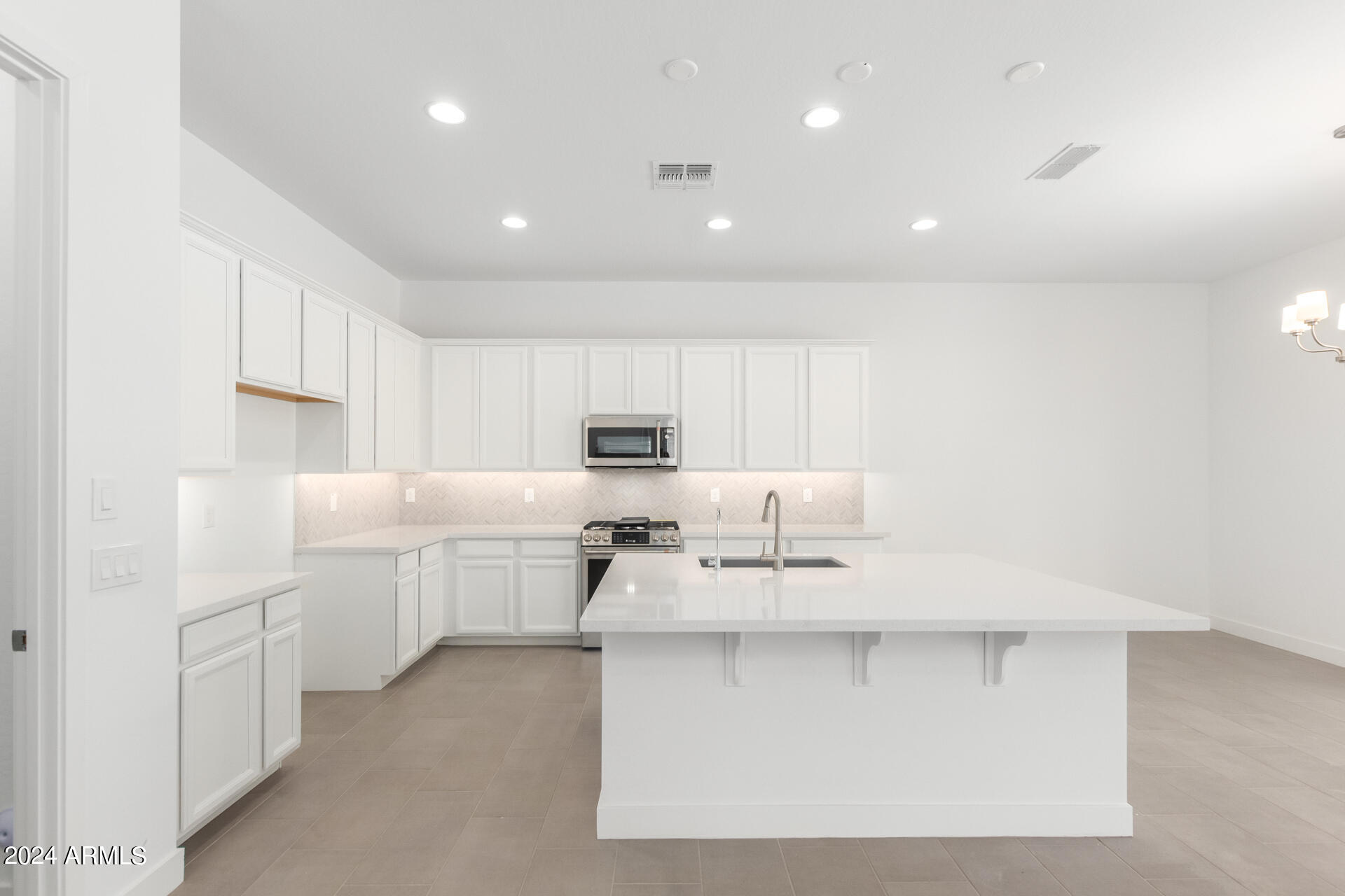 3842 E Fiesta Flower Lane Property Photo 10