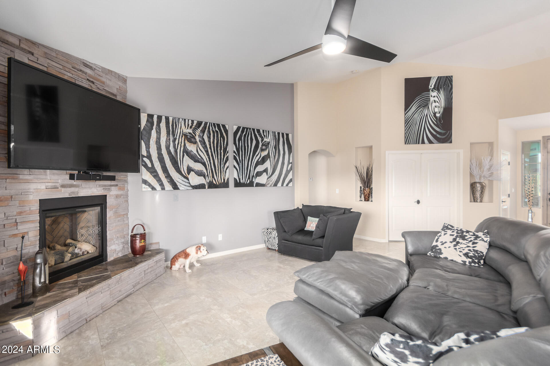 39730 N New River Road Property Photo 10