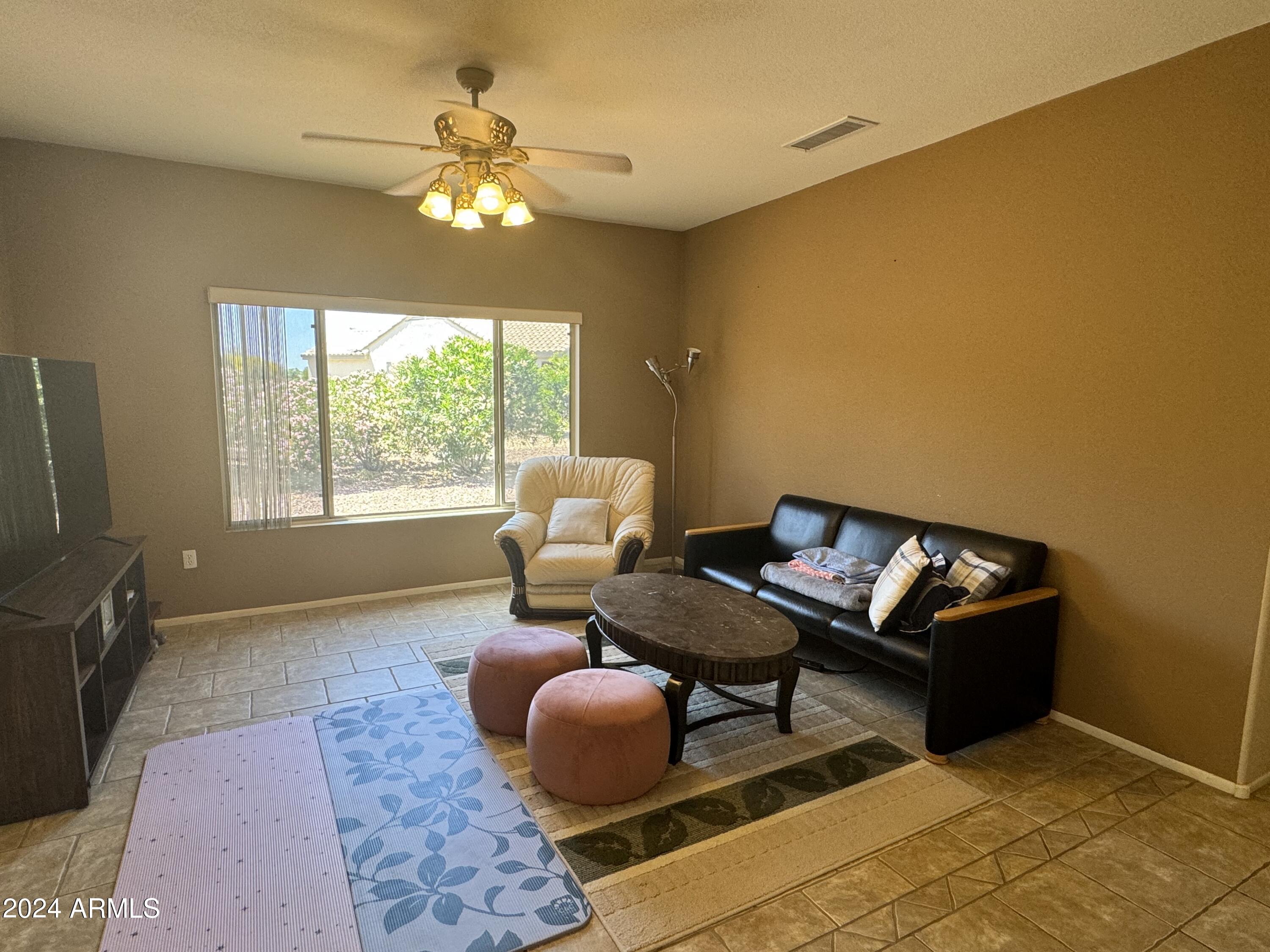 20234 N Mariposa Way Property Photo 9