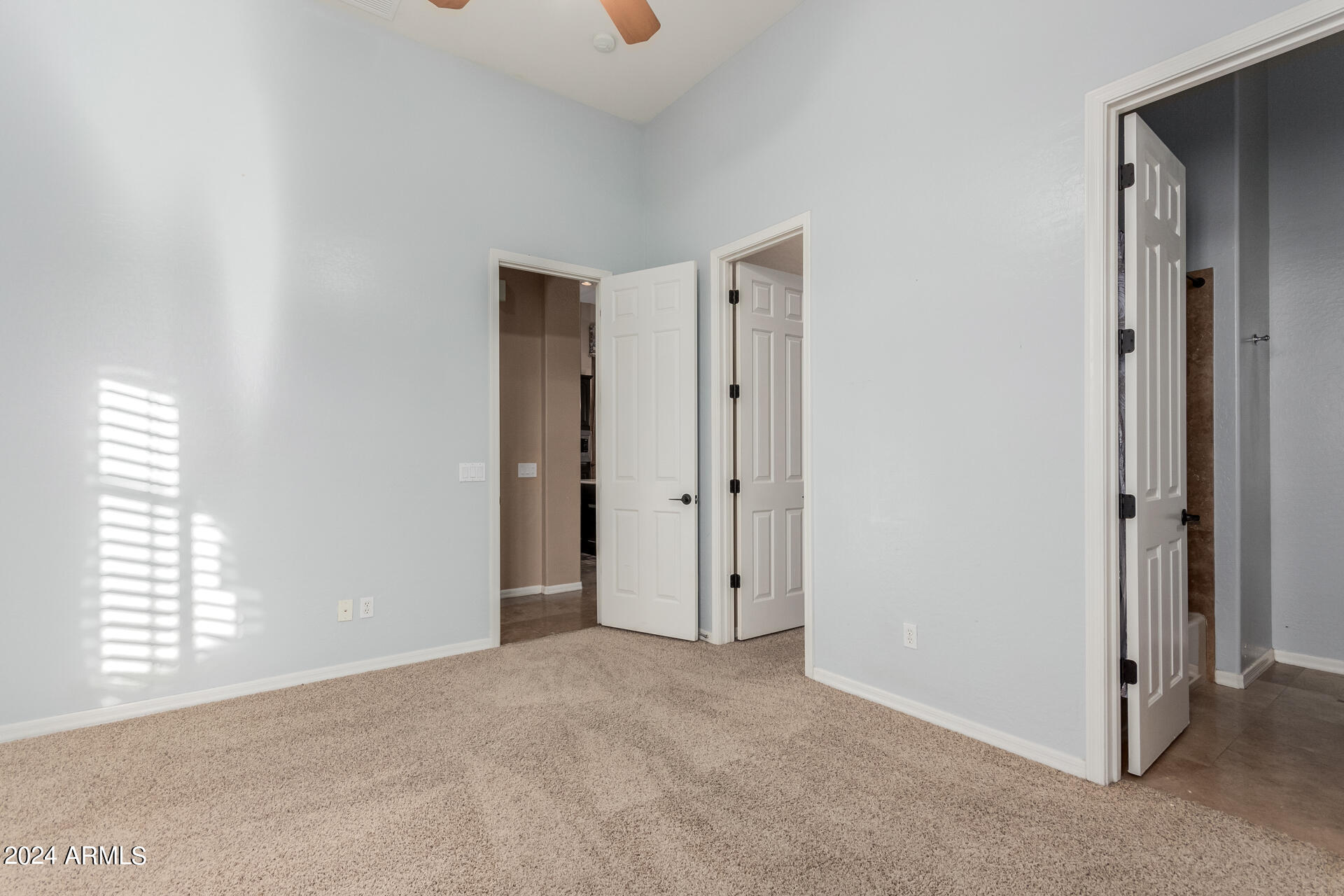 2069 E Cedar Place Property Photo 14