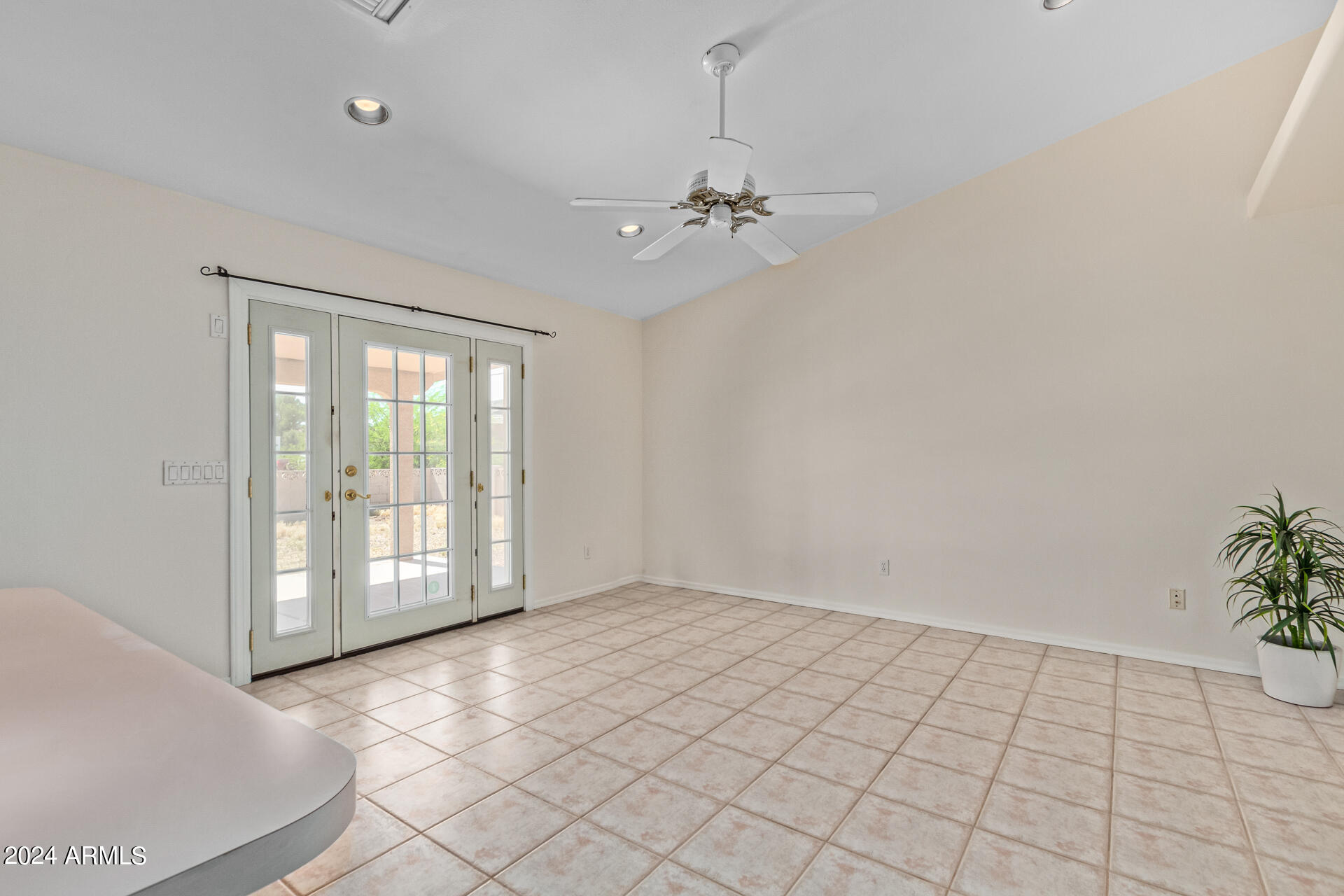 14360 S Cienega Lane Property Photo 16