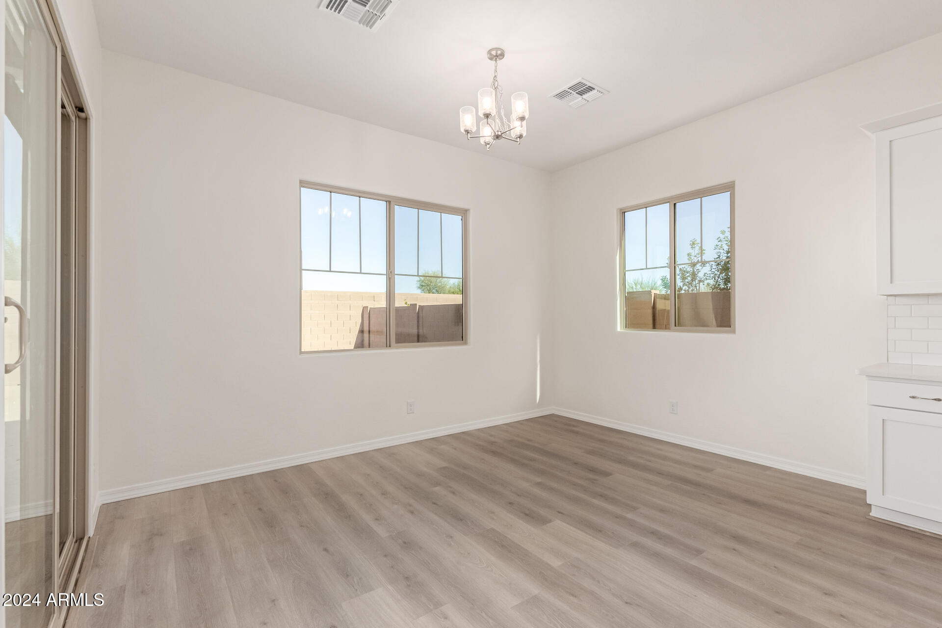 21726 E Lords Way Property Photo 6