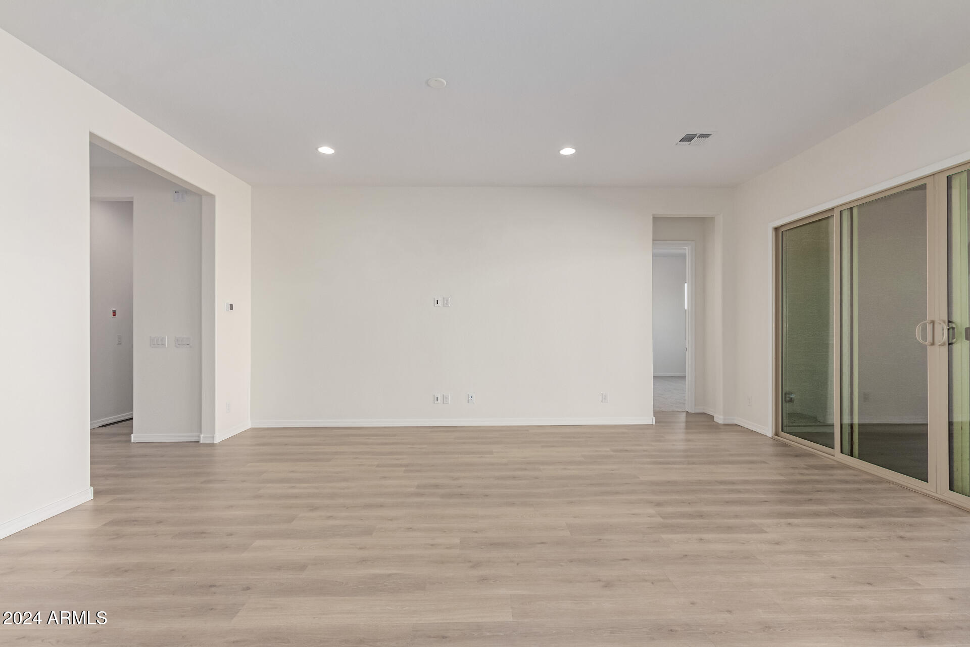 21726 E Lords Way Property Photo 9