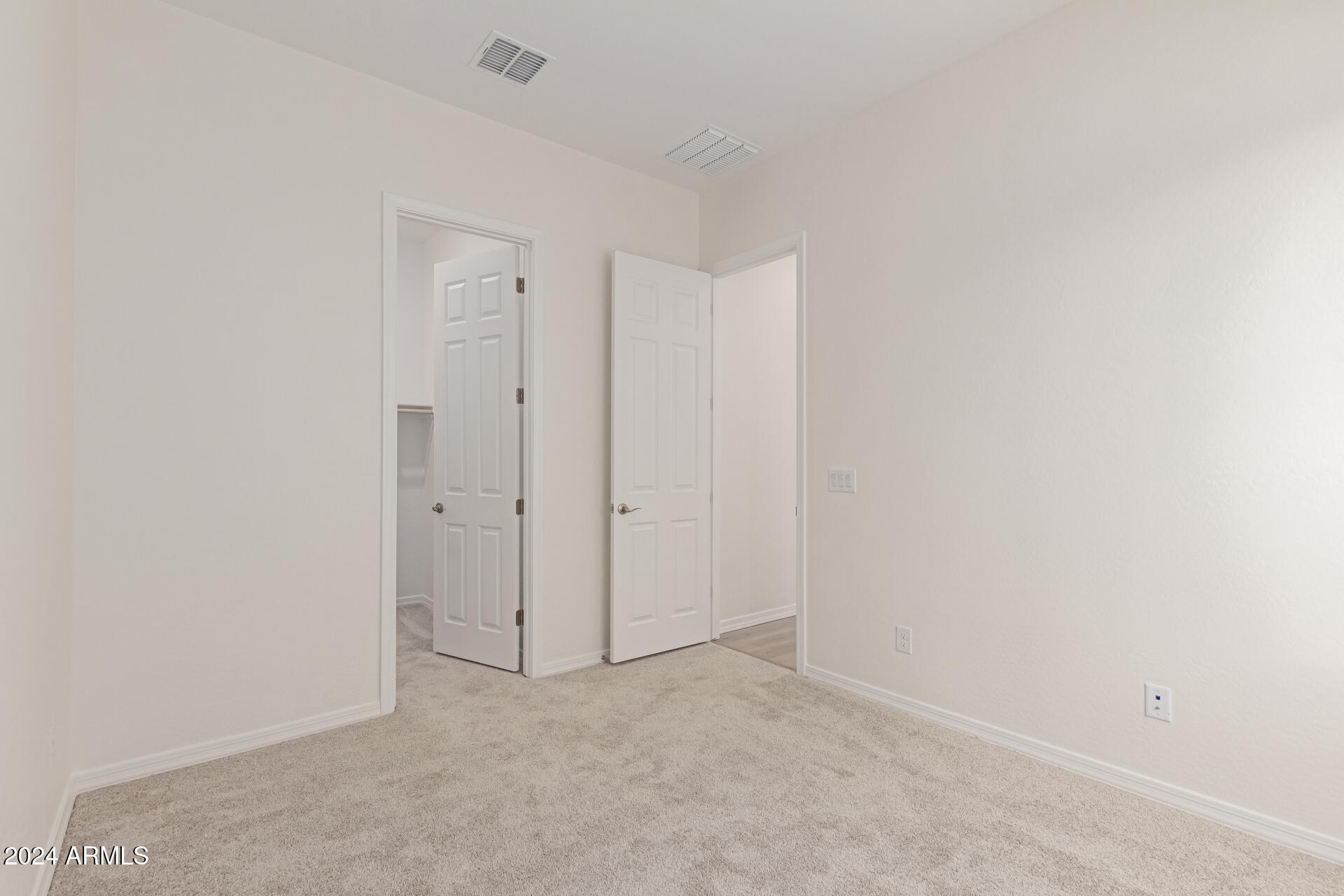 21726 E Lords Way Property Photo 24