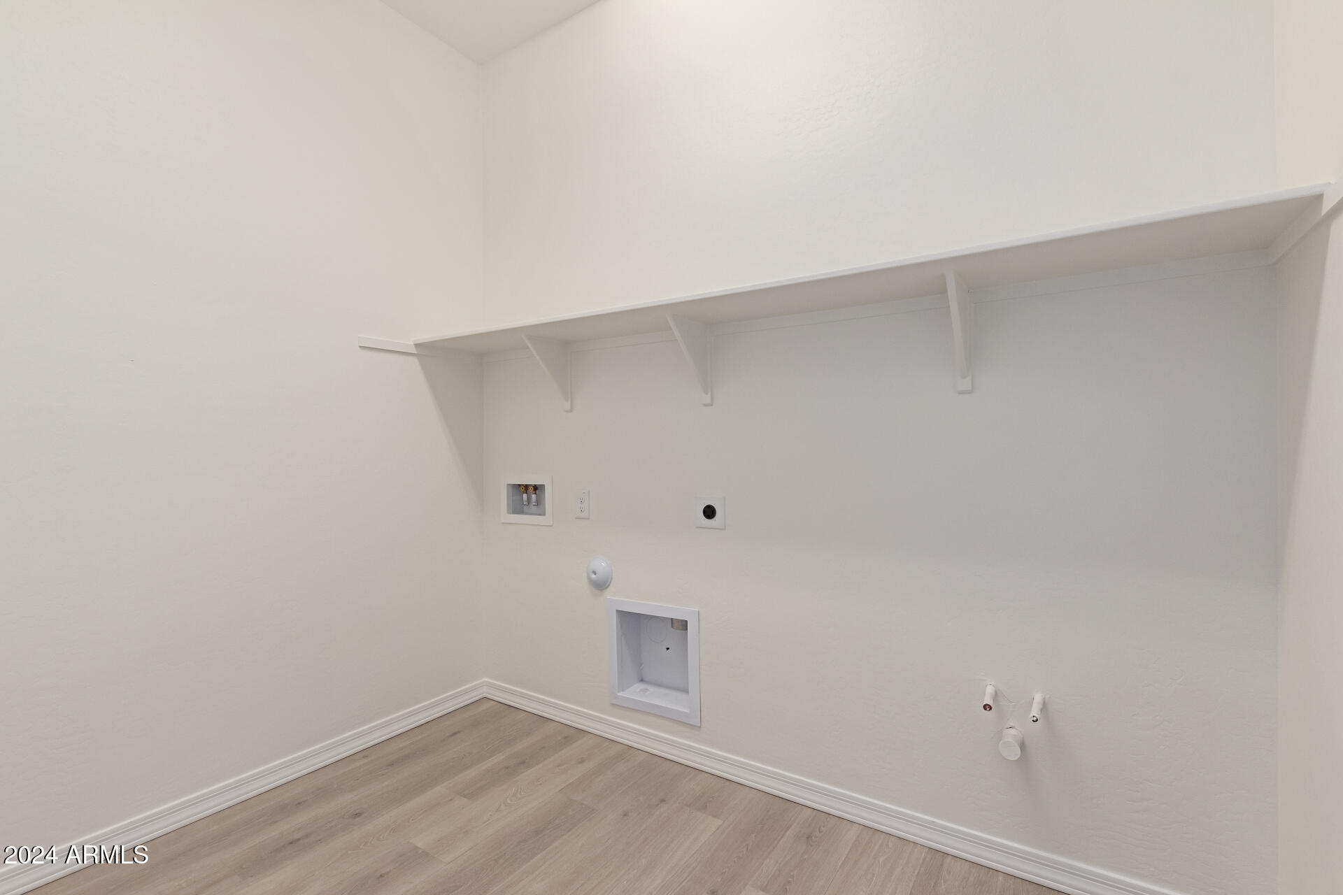 21726 E Lords Way Property Photo 27