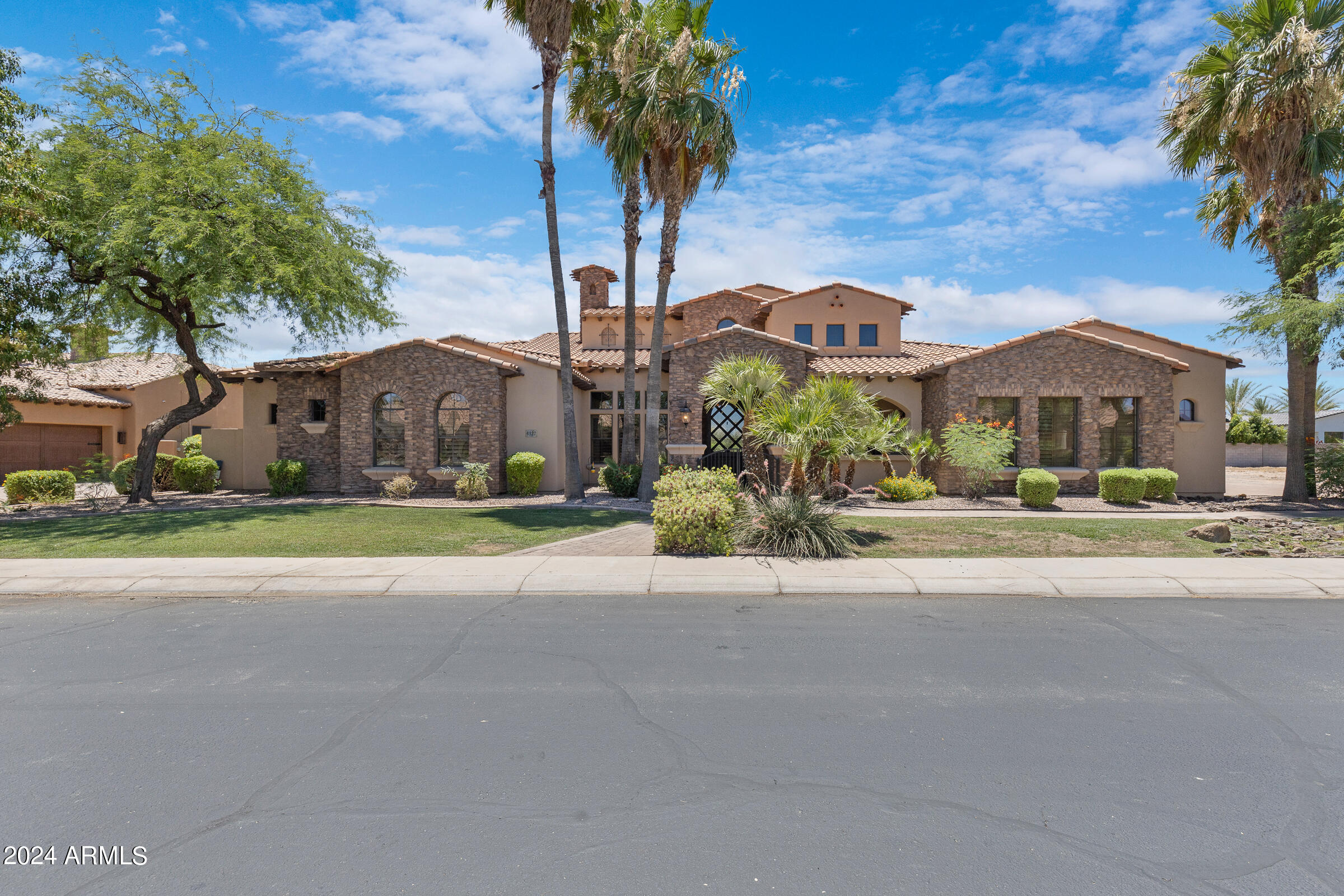 4327 E Capricorn Place Property Photo 68