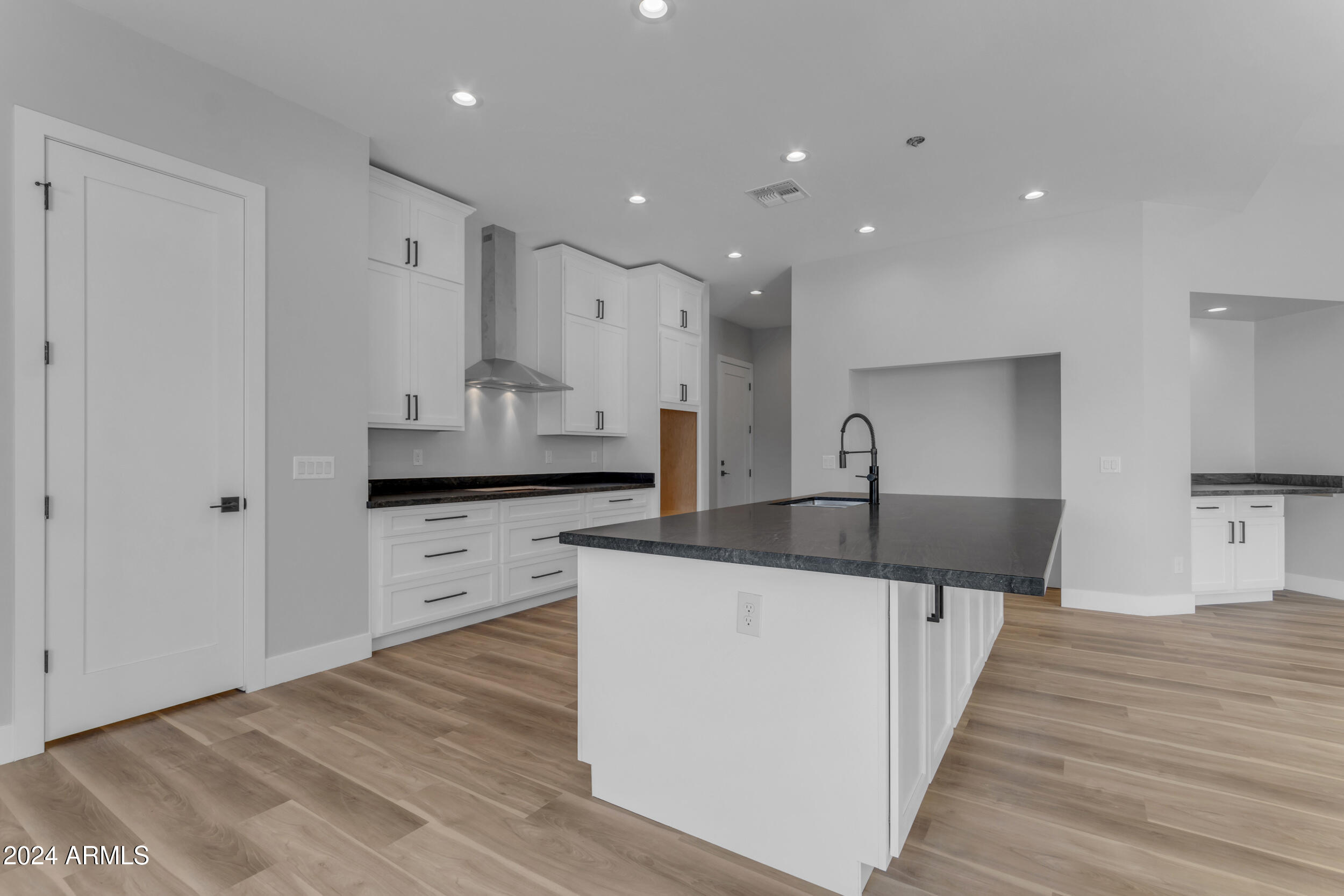 26761 S 181st Place Property Photo 15