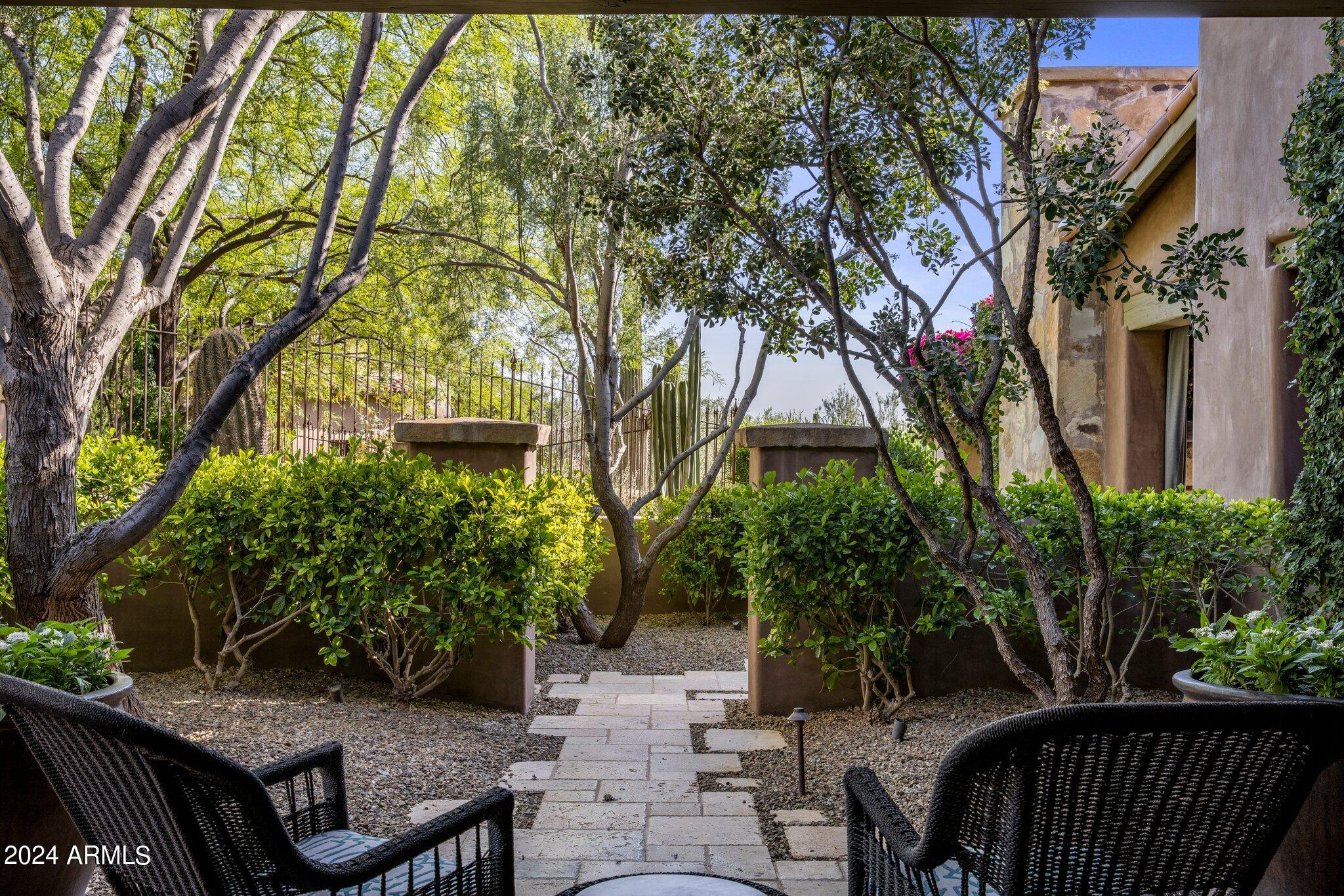 10673 E Wingspan Way Property Photo 31