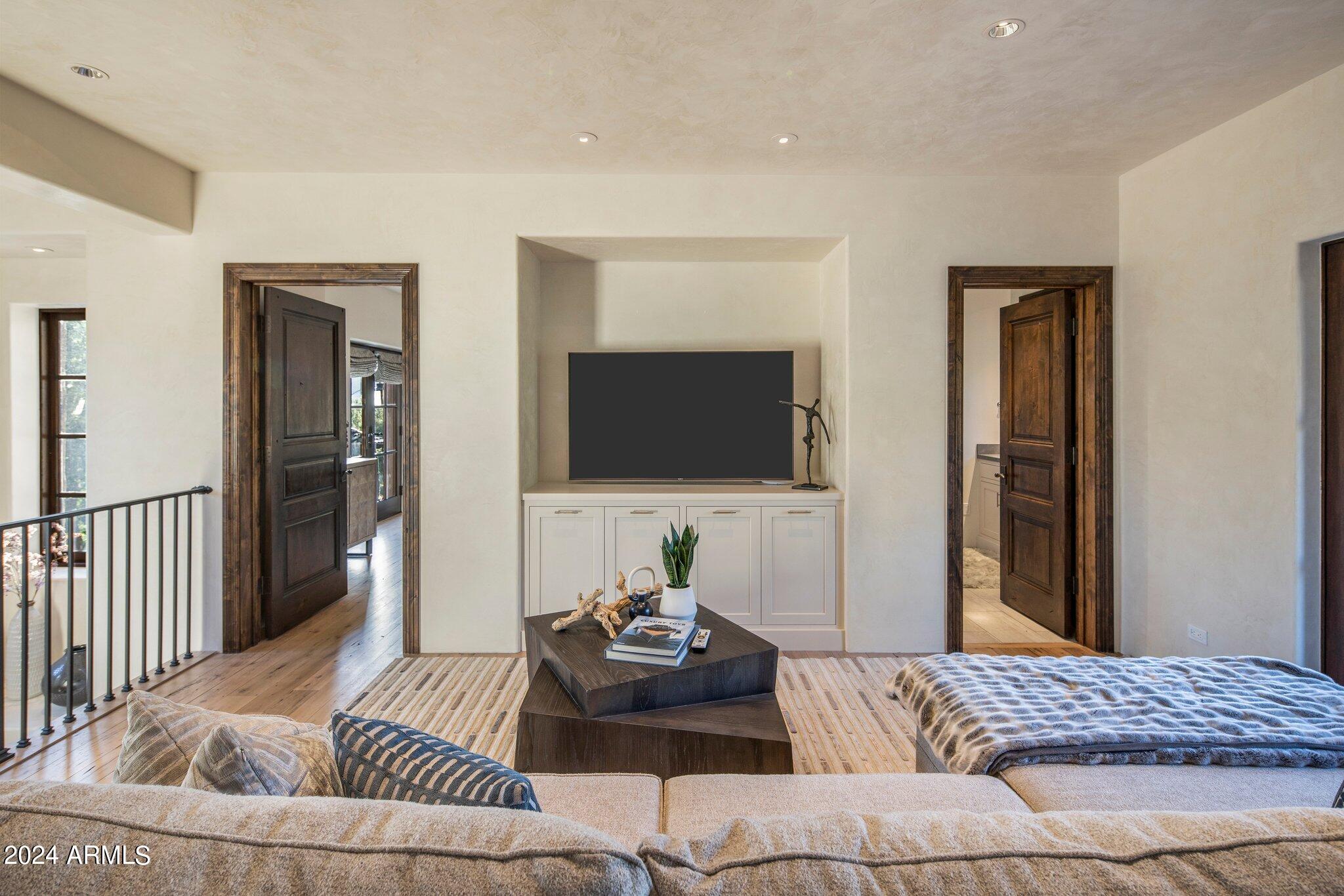 10673 E Wingspan Way Property Photo 42