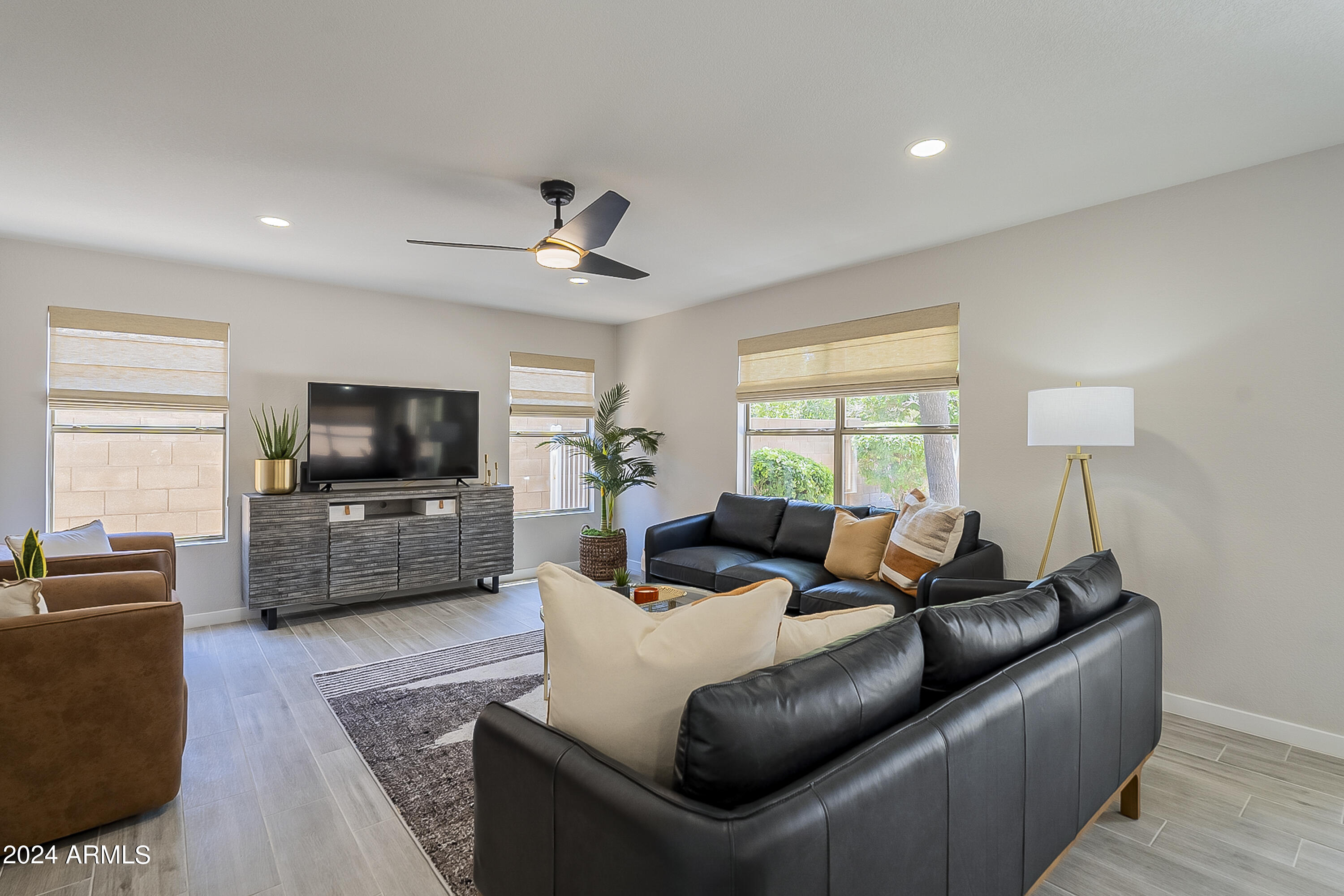 1078 S Riata Street Property Photo 24