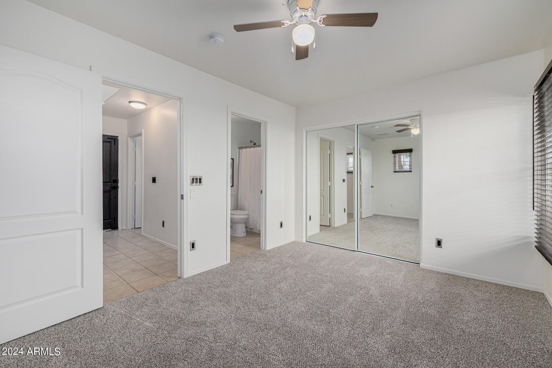 2127 E Huntington Drive Property Photo 8