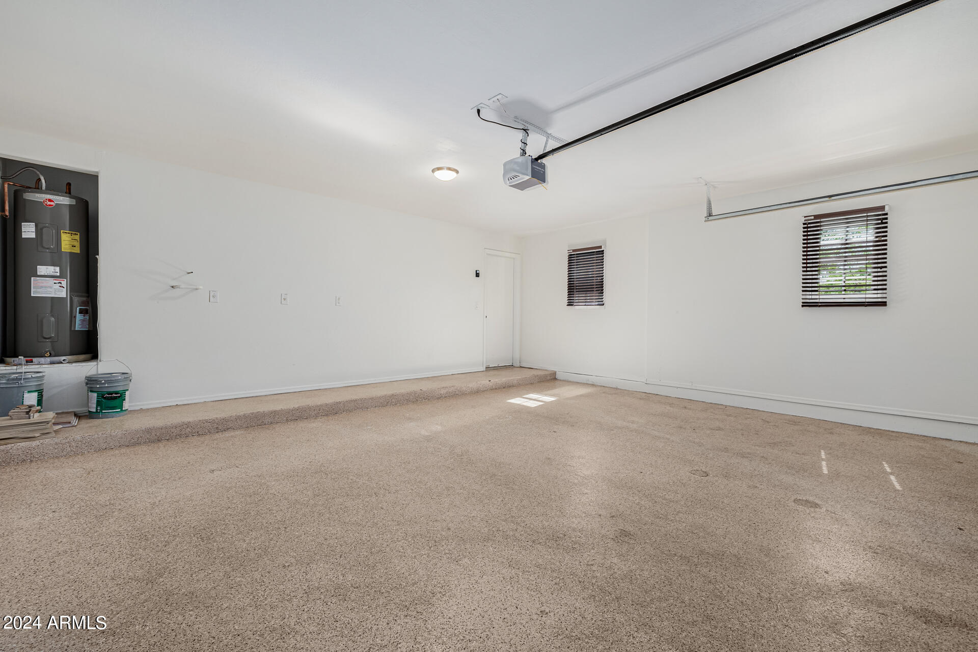 2127 E Huntington Drive Property Photo 27