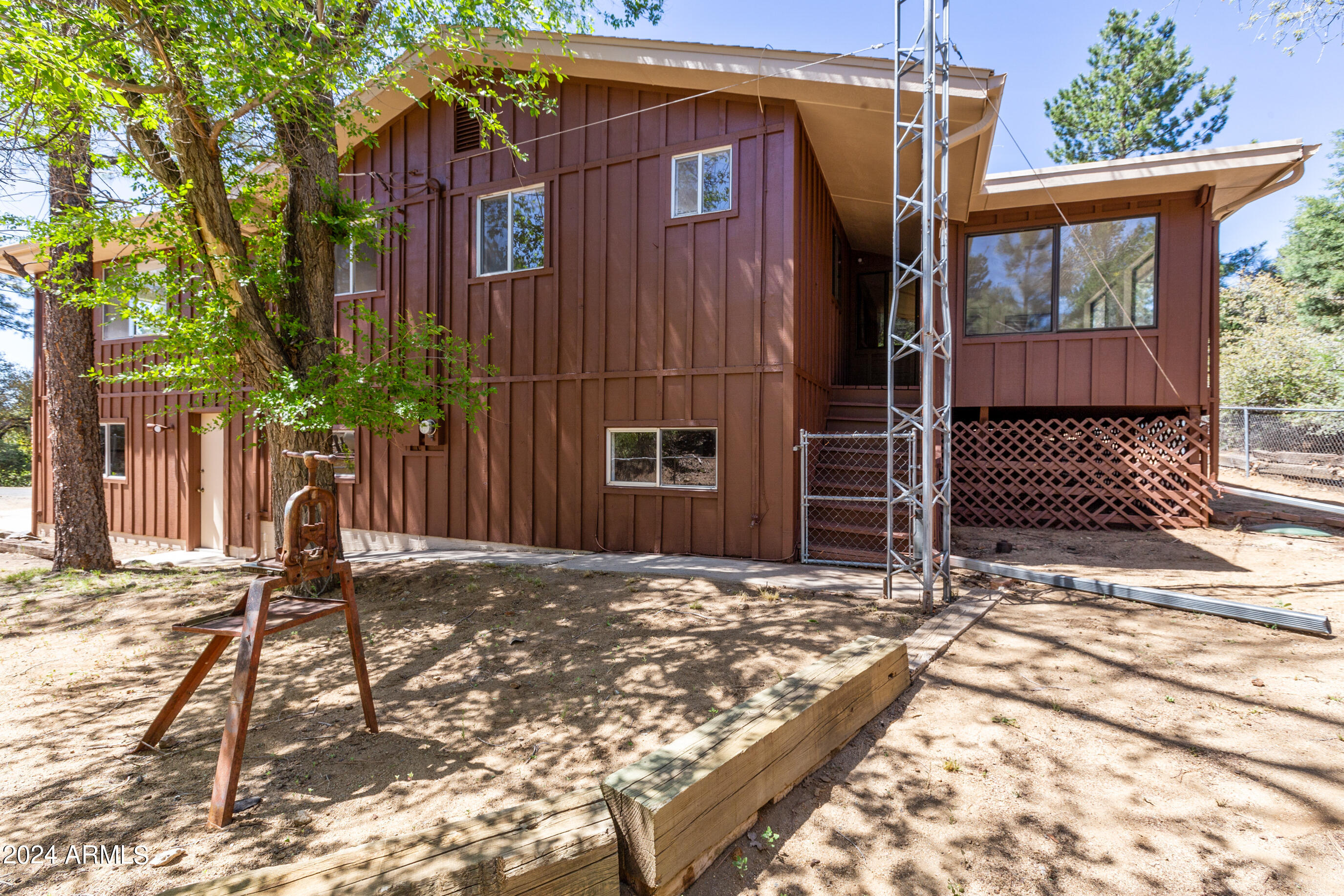 1373 E Pine Ridge Drive Property Photo 6