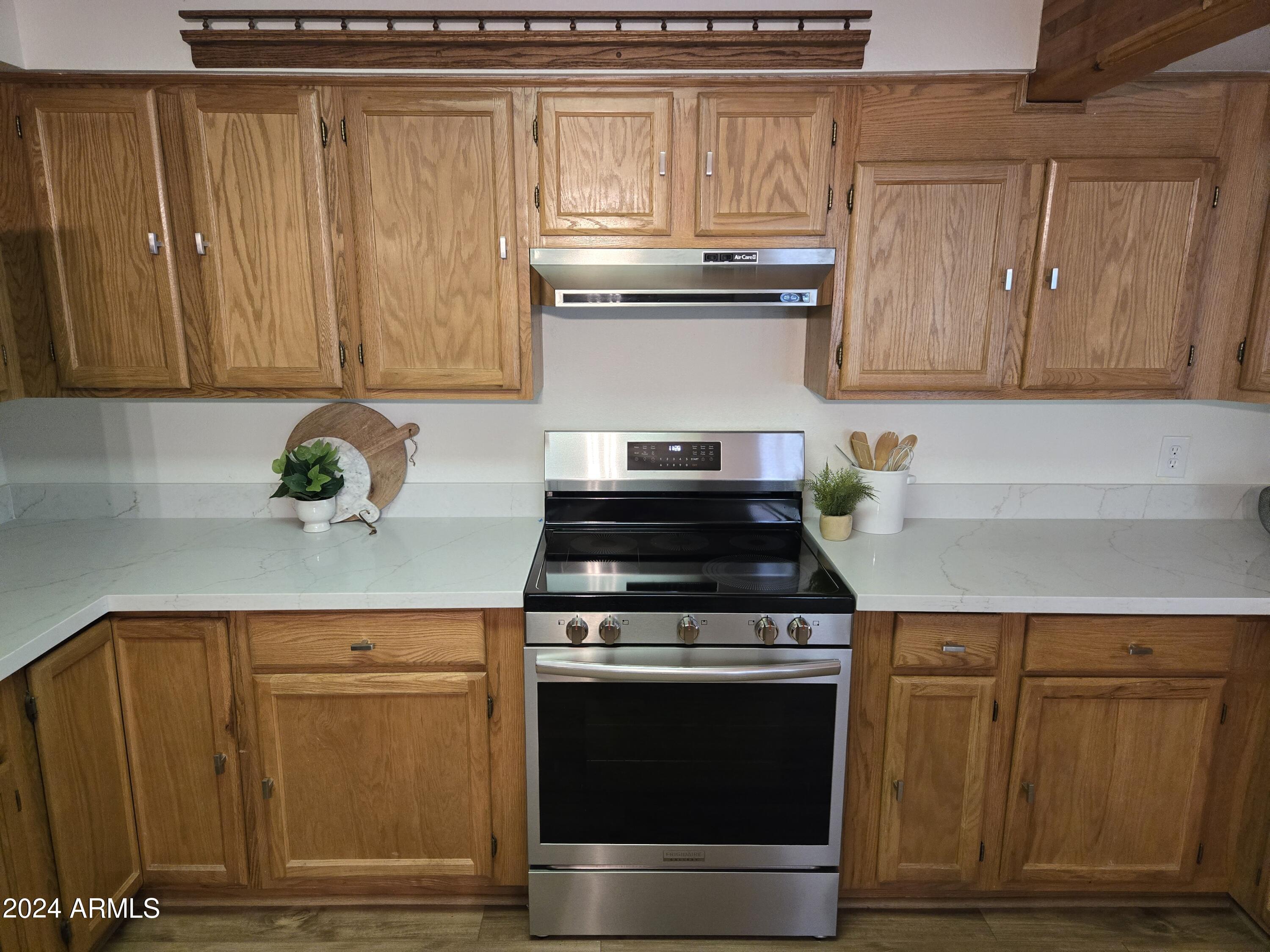 1373 E Pine Ridge Drive Property Photo 16
