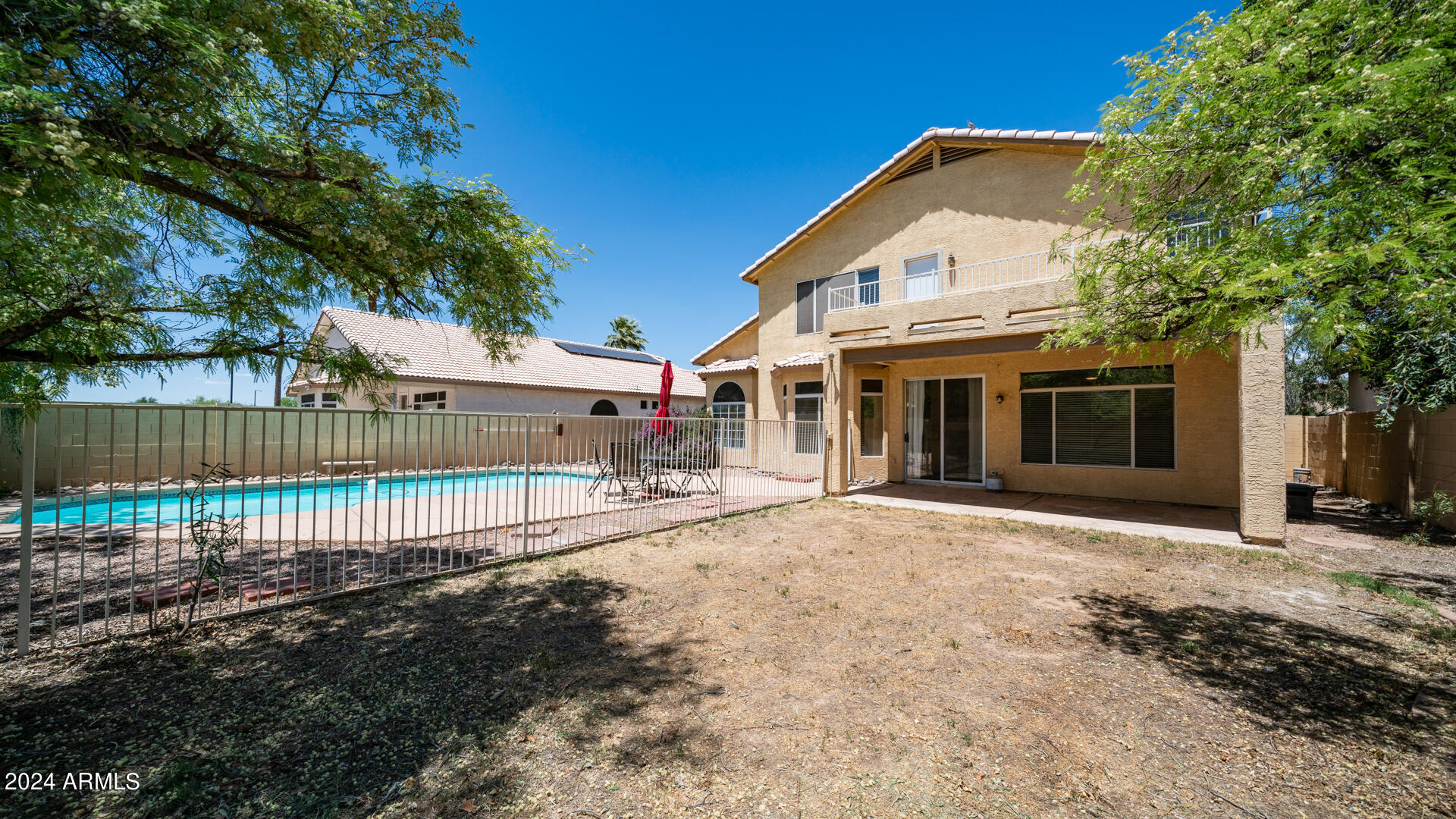 13879 W Cambridge Avenue Property Photo 28