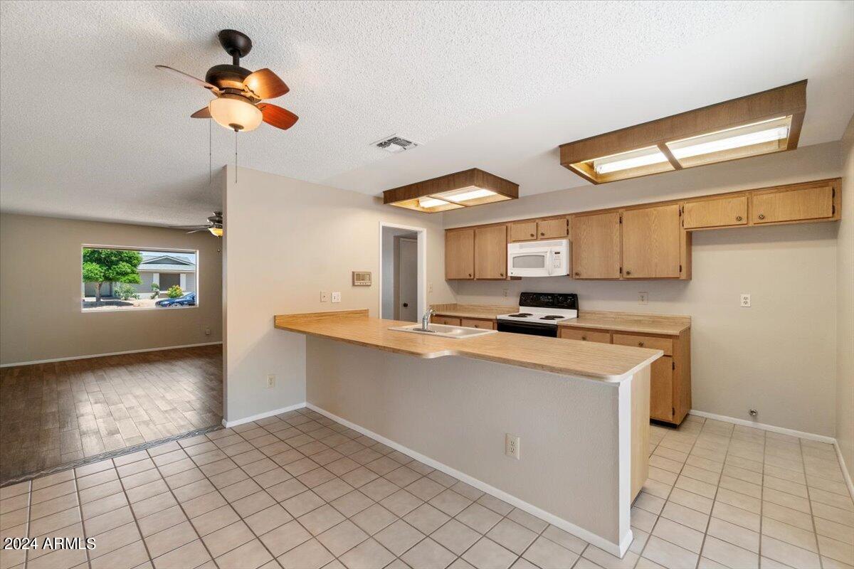 4353 E Jicarilla Street Property Photo 7