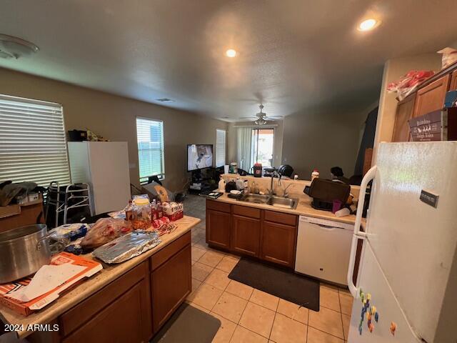 46157 W Holly Drive Property Photo 6