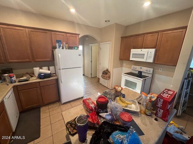 46157 W Holly Drive Property Photo 8