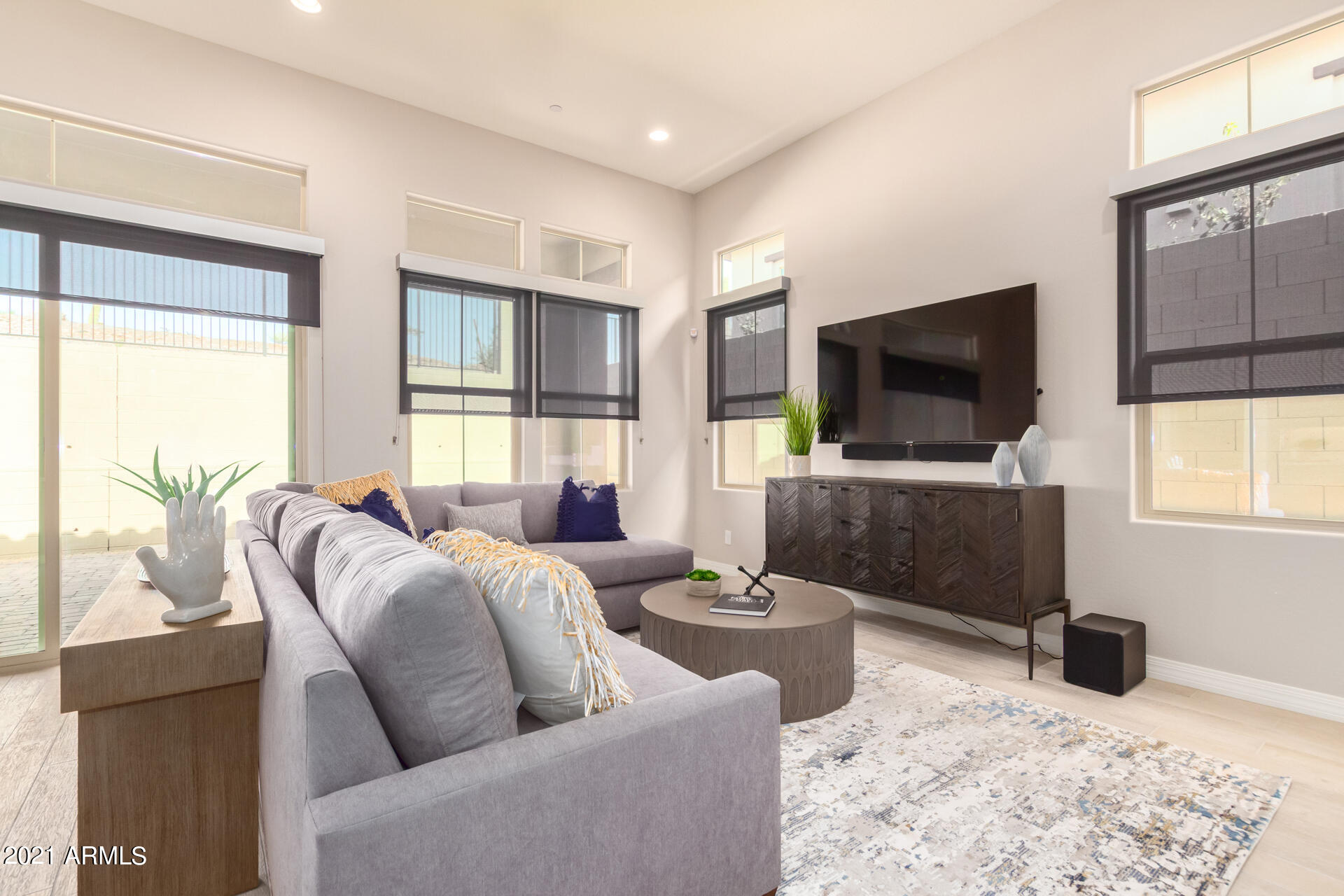 38500 N School House Road Property Photo 1