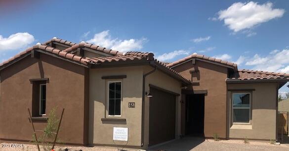 38500 N School House Road Property Photo 4