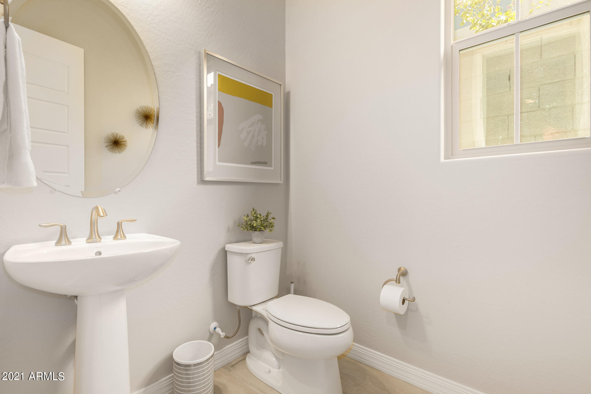 38500 N School House Road Property Photo 14