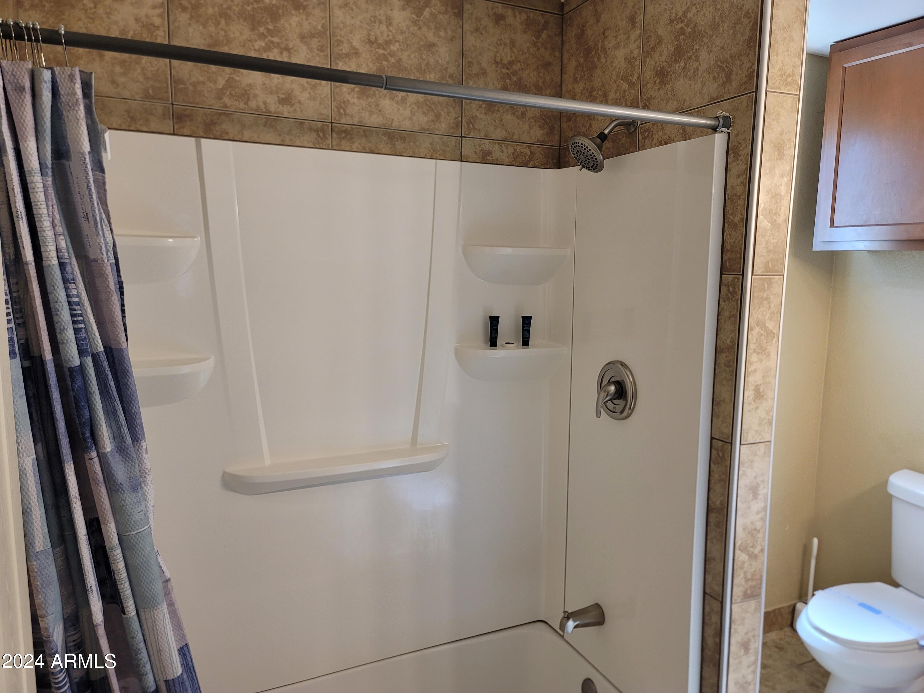 54 N Santa Barbara Street Property Photo 9
