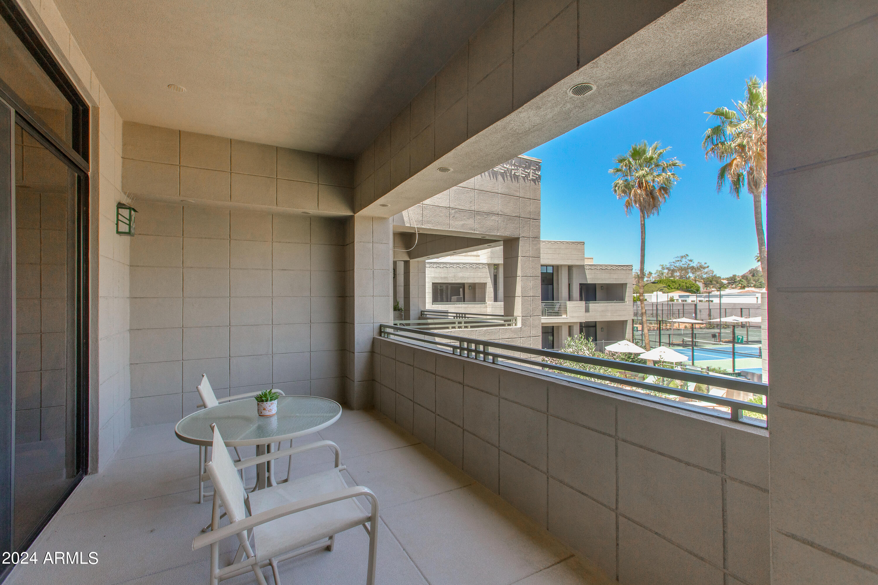 2802 E Camino Acequia Drive Property Photo 13