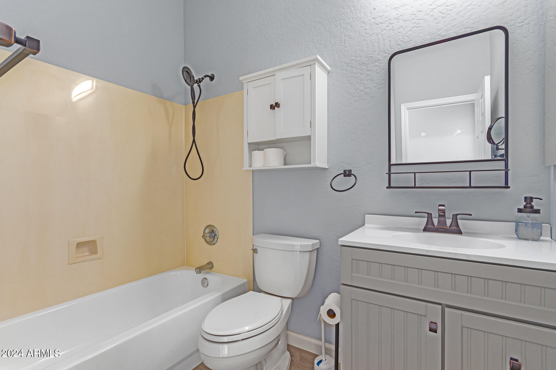 7023 S 55th Lane Property Photo 46