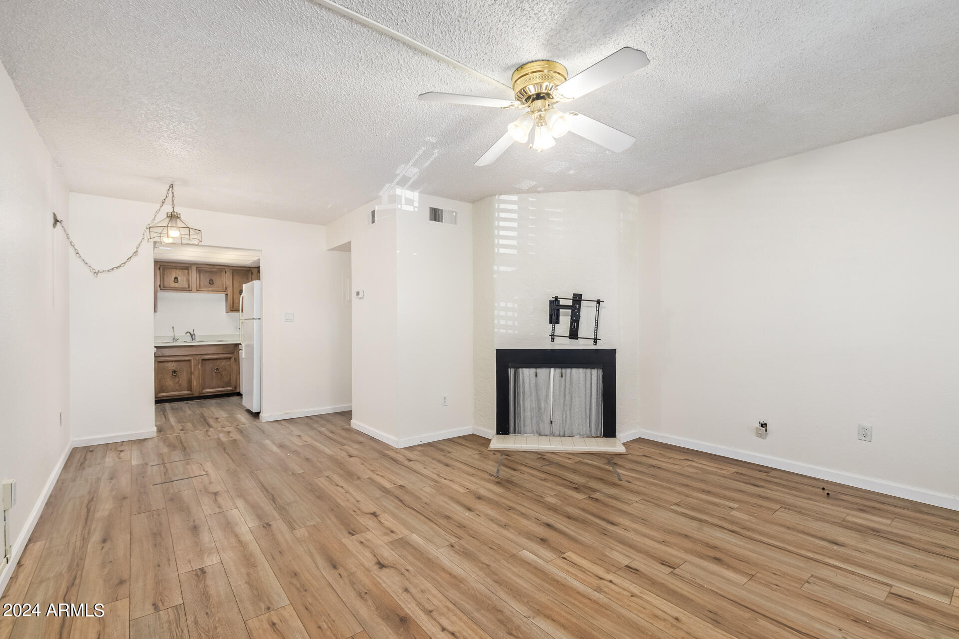 3002 N 70th Street Property Photo 4