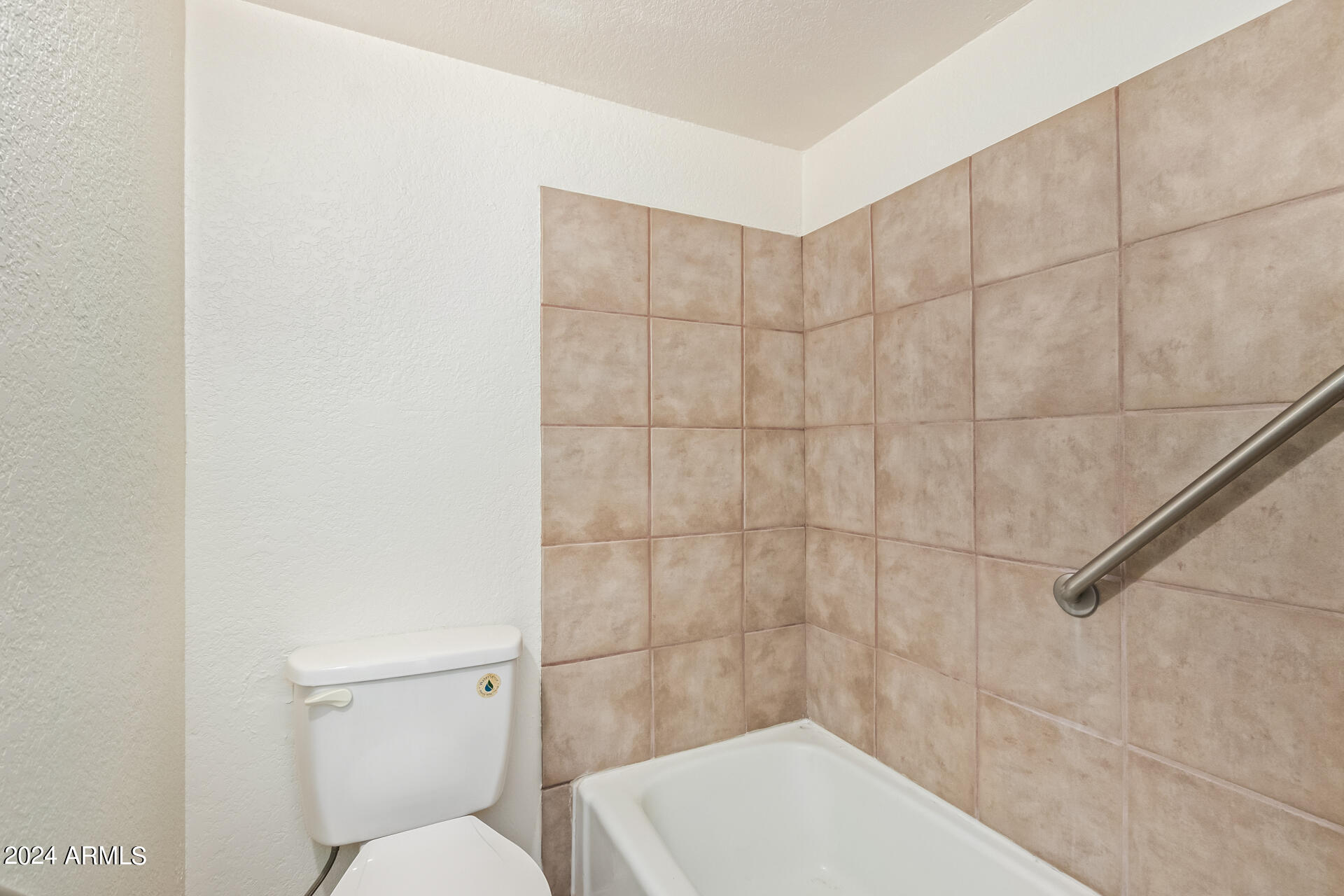 3002 N 70th Street Property Photo 14