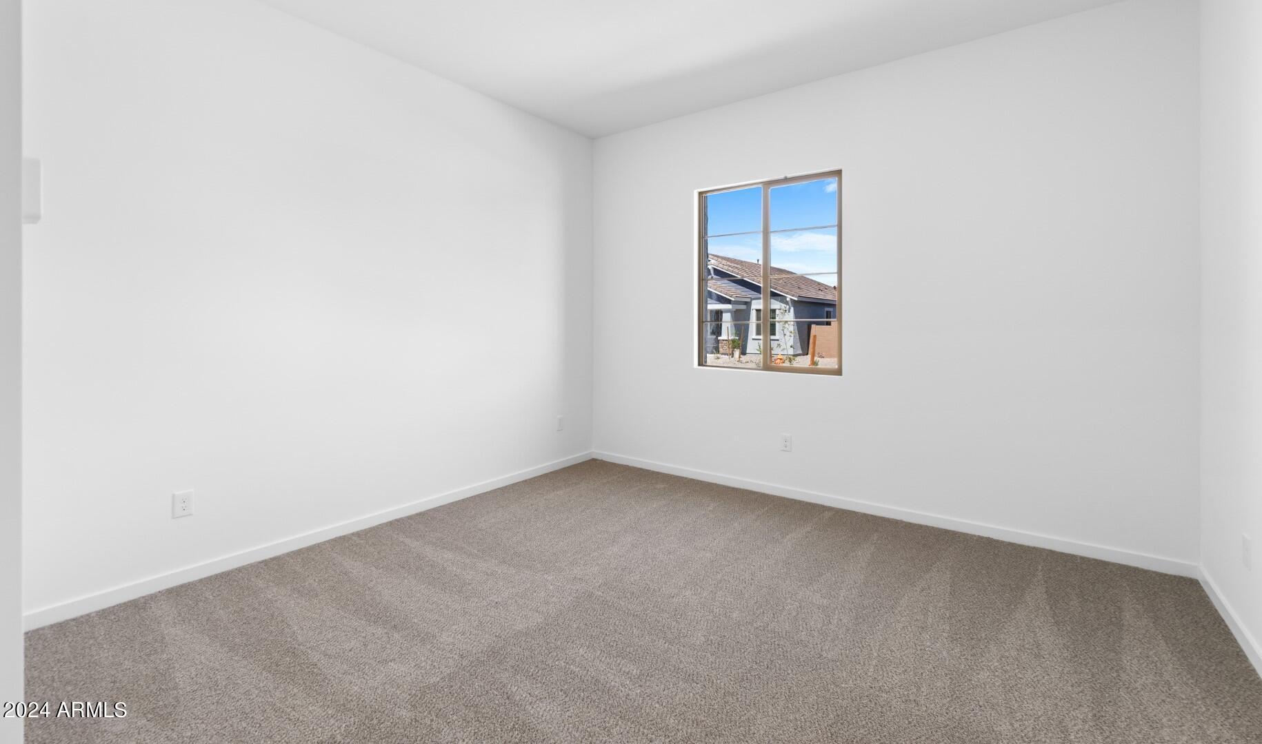 37535 W Padilla Street Property Photo 16