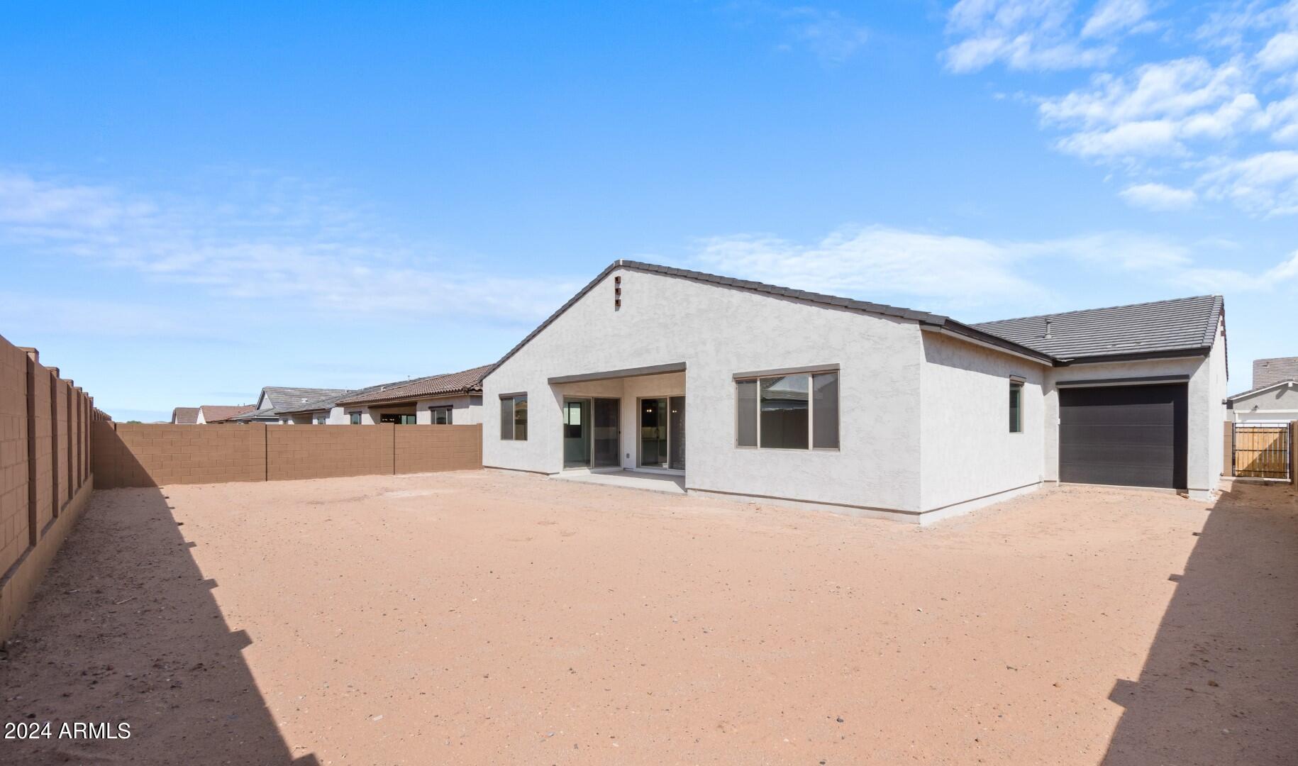 37535 W Padilla Street Property Photo 25