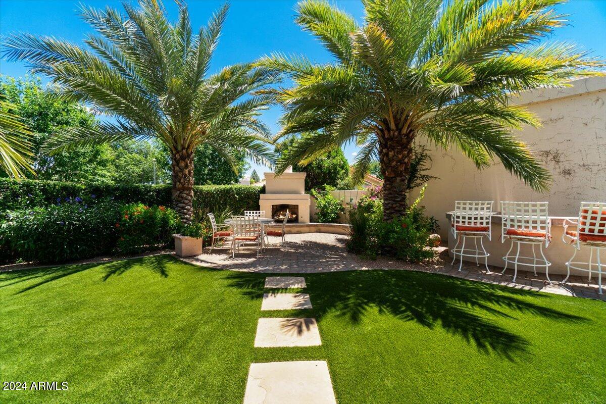 7799 E Oakshore Drive Property Photo 1