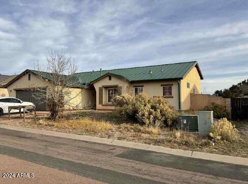 48 N Chi Hoo Tsoo Road Property Photo 2
