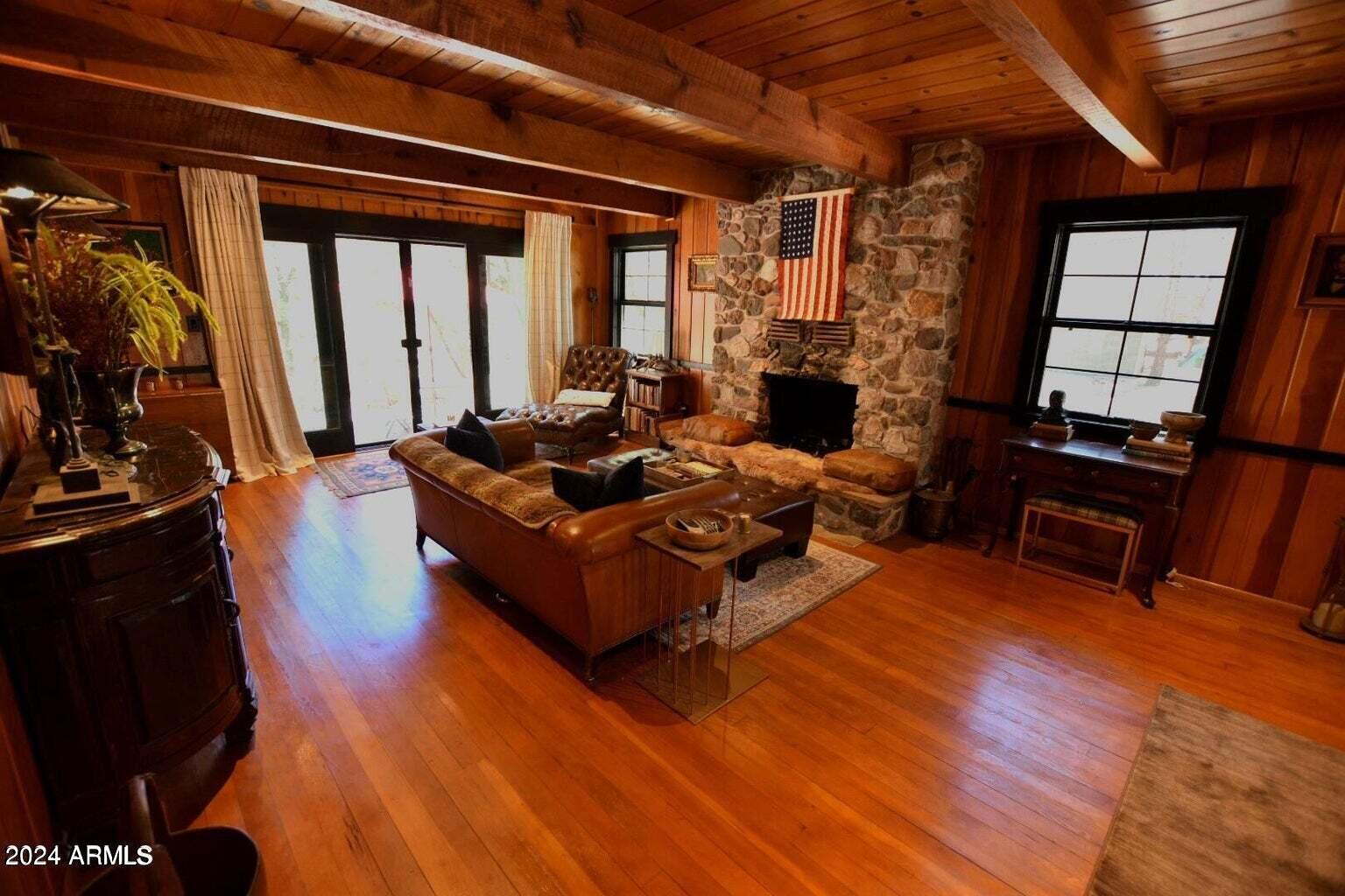 6612 W Warren Drive Property Photo 11