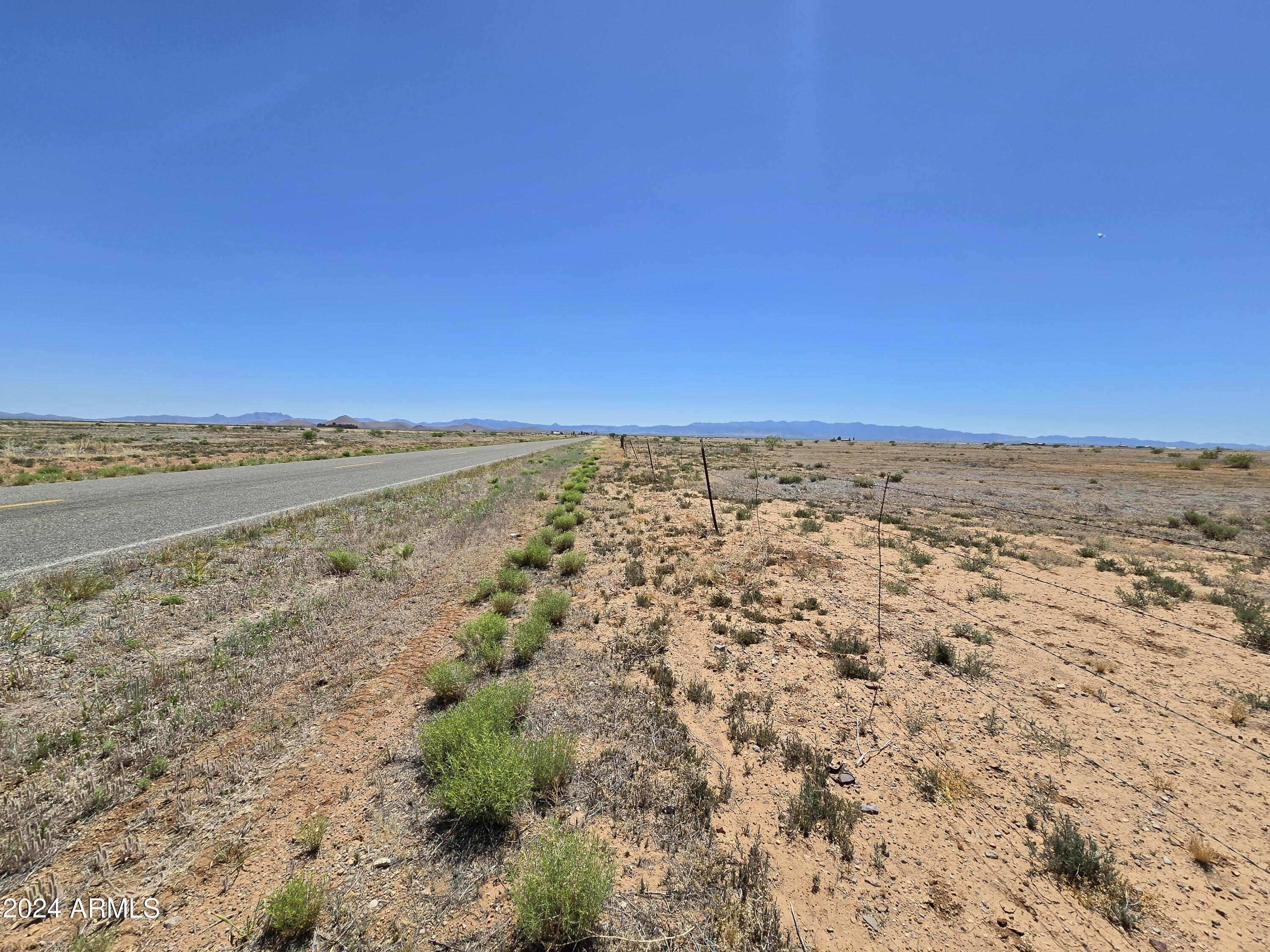 20 Acres E Parker Ranch Road Property Photo 10