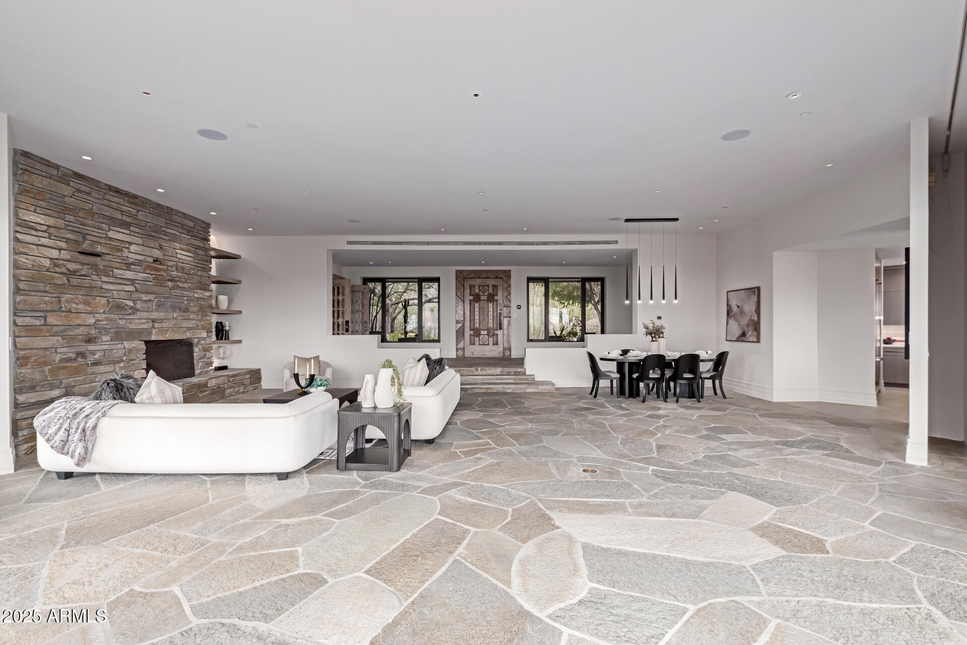 6901 E Restin Road Property Photo 10