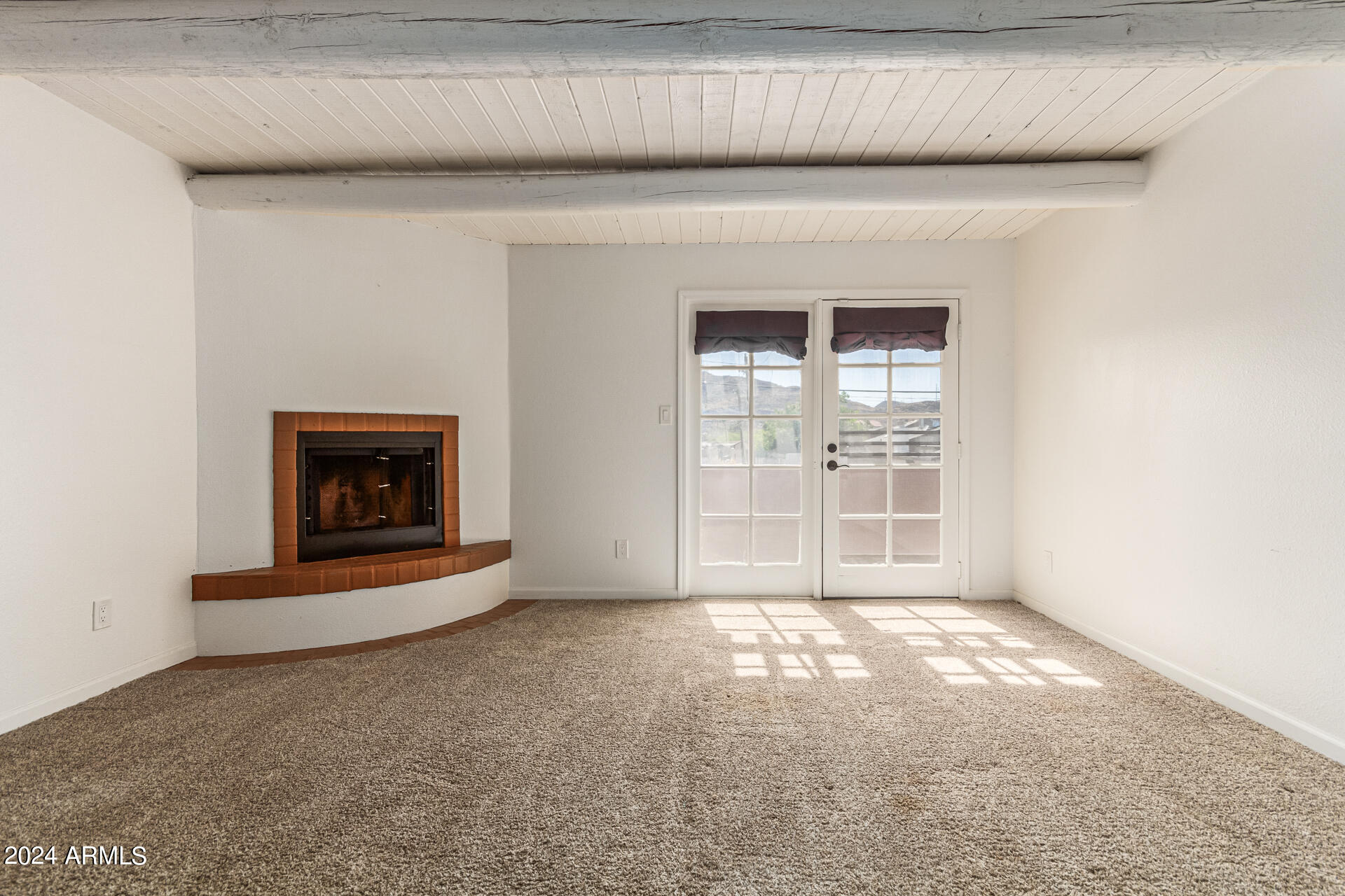 1425 E Desert Cove Avenue Property Photo 16