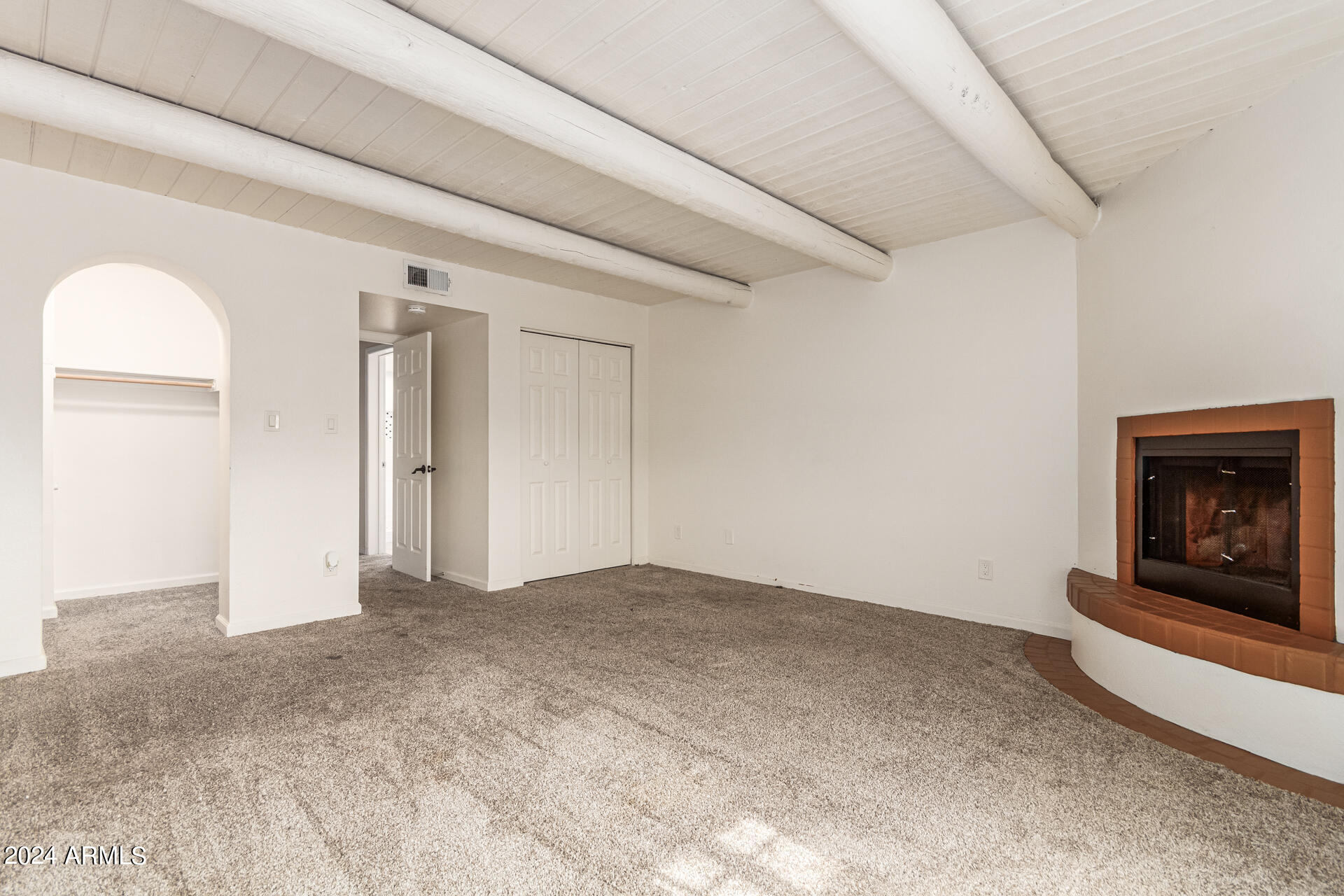 1425 E Desert Cove Avenue Property Photo 17