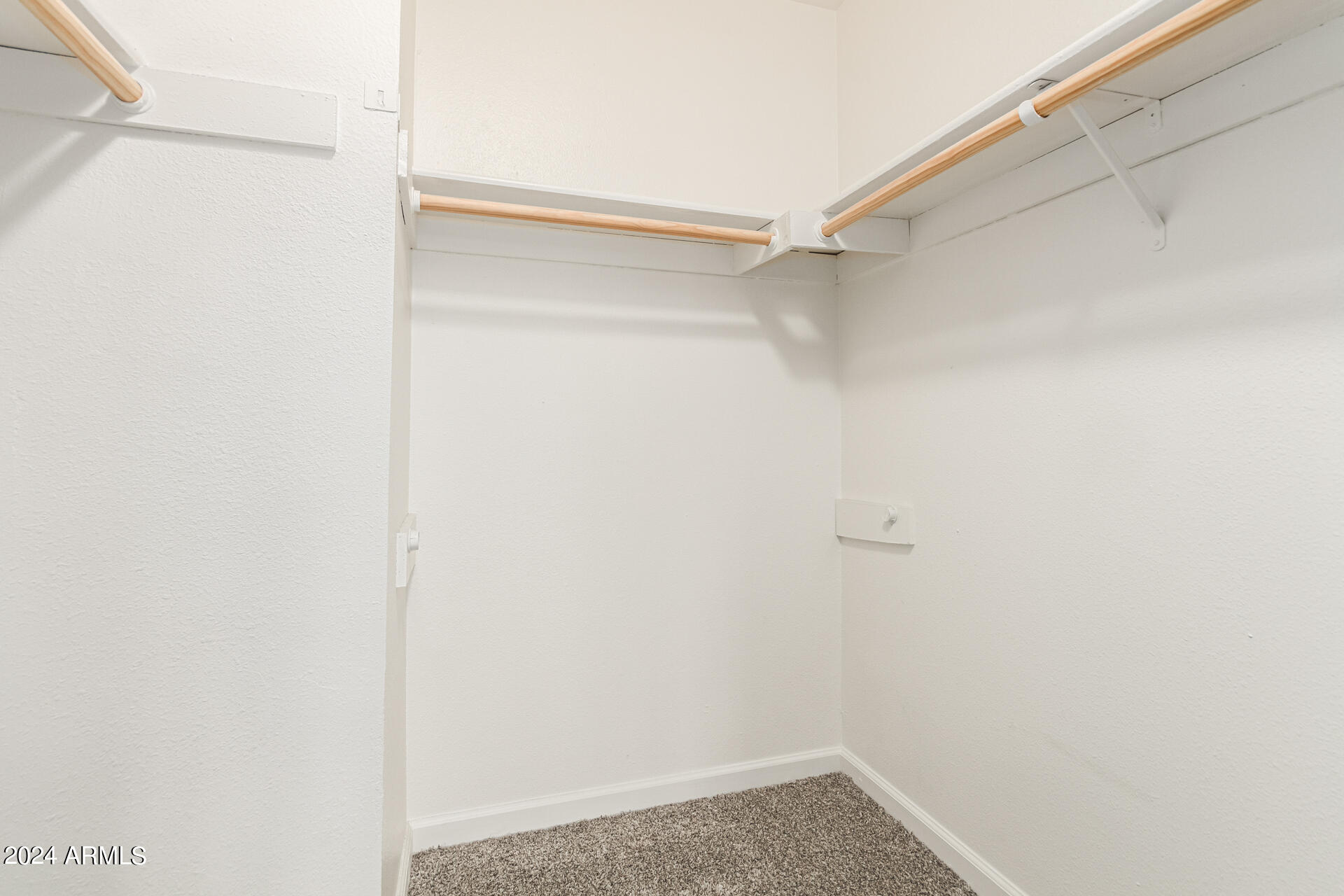 1425 E Desert Cove Avenue Property Photo 19