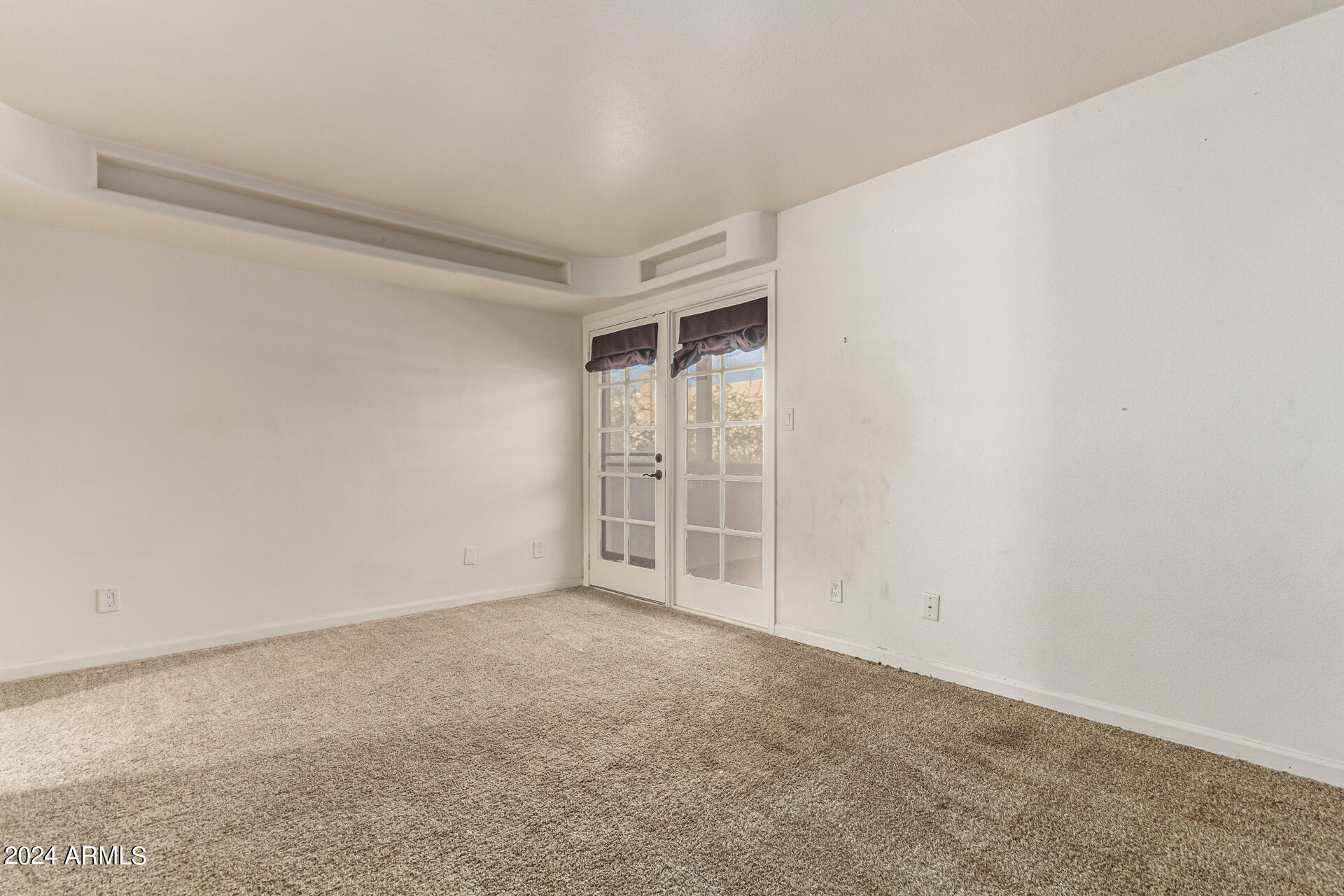 1425 E Desert Cove Avenue Property Photo 20