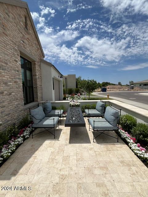 5755 S Joshua Tree Lane Property Photo 3
