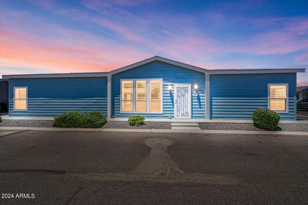 1051 E Four Street Property Photo 1
