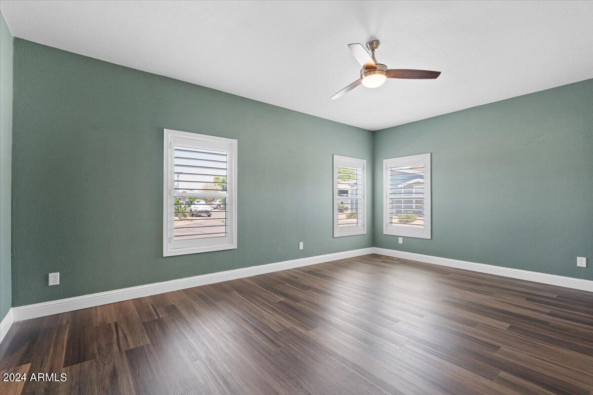1051 E Four Street Property Photo 18